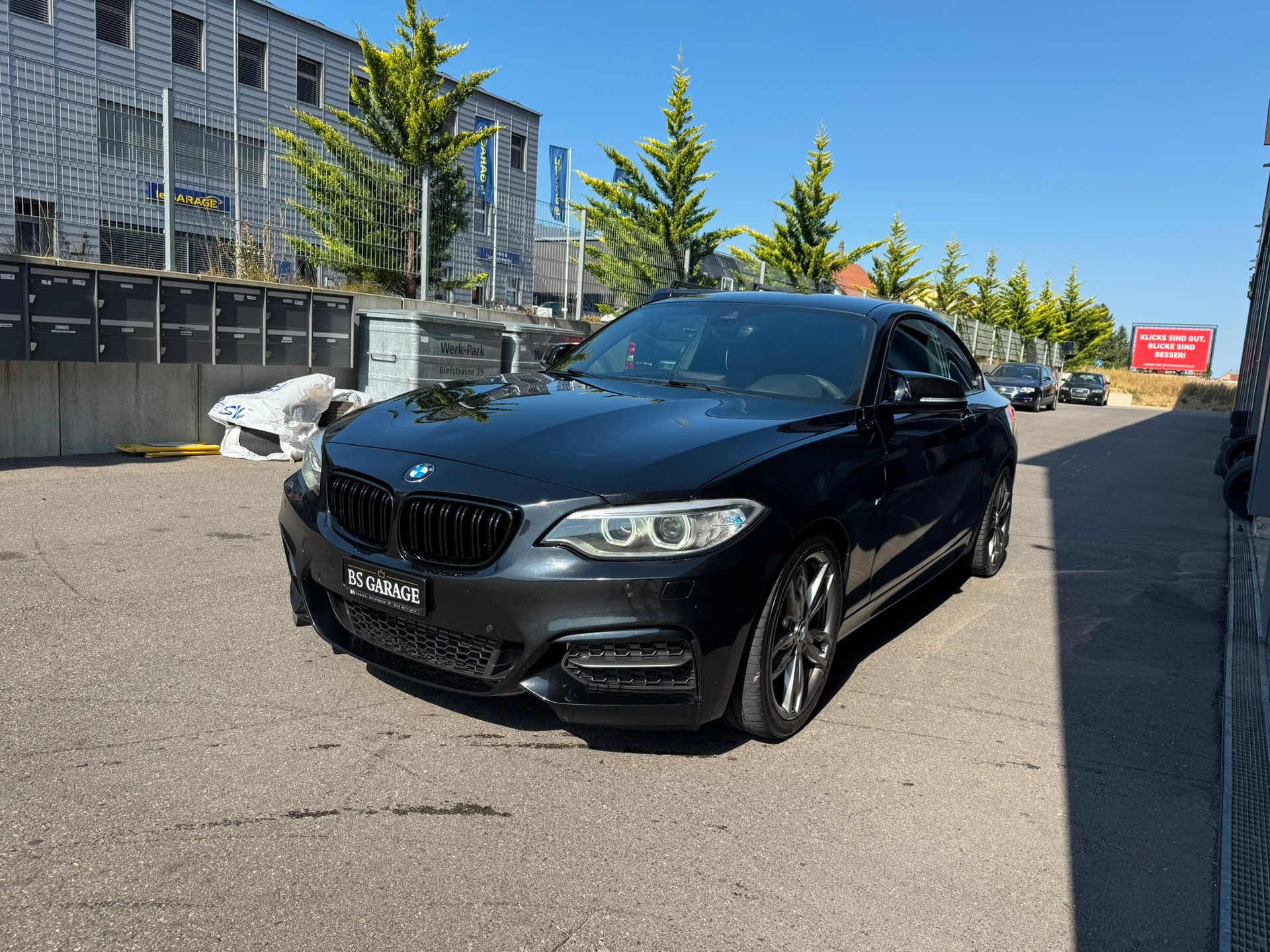 BMW M235i Steptronic-image-1