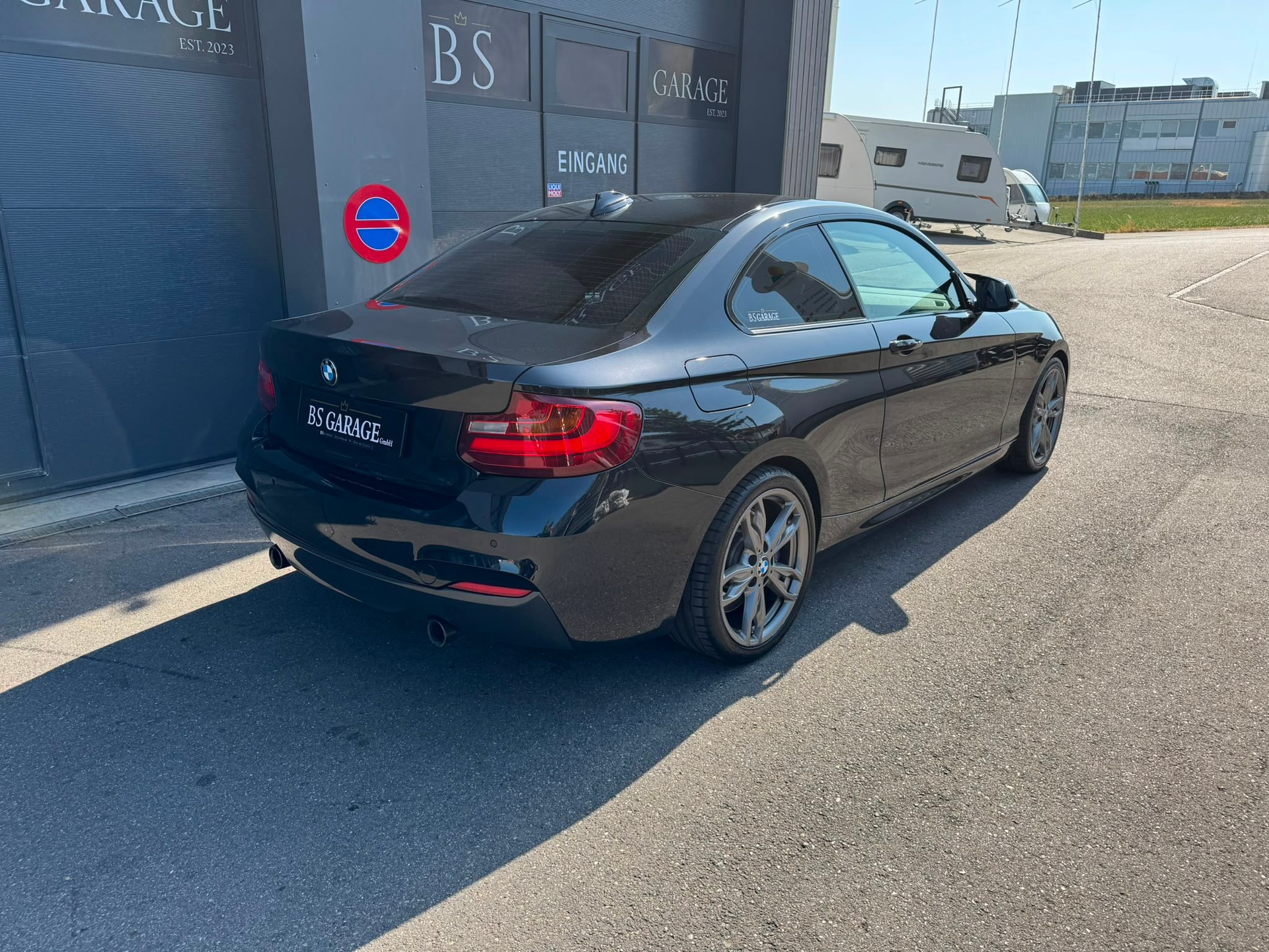 BMW M235i Steptronic-image-4