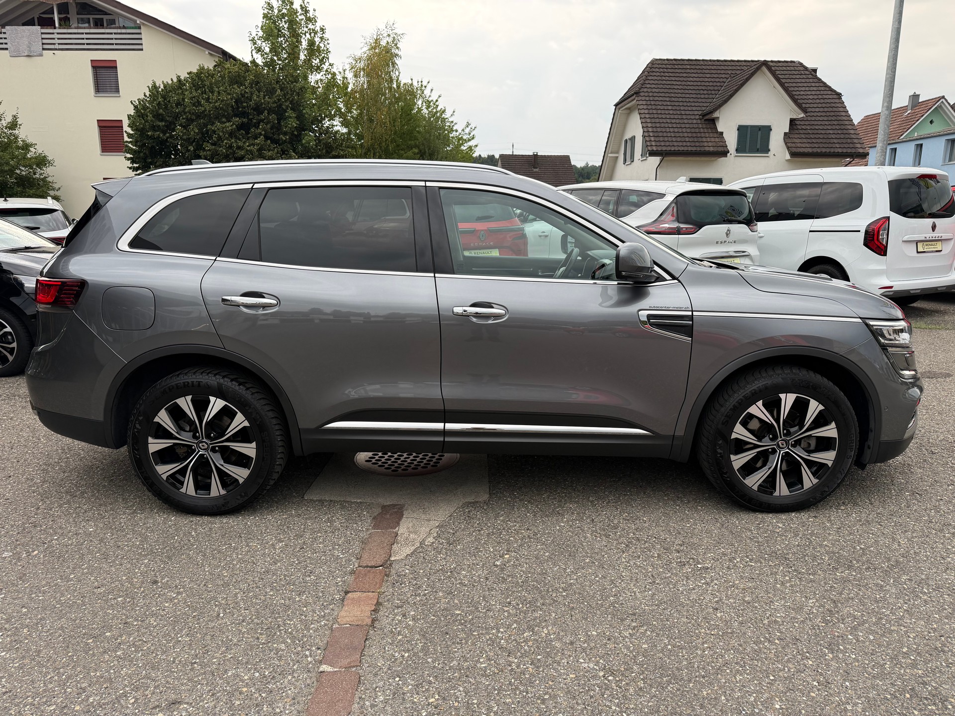 RENAULT Koleos 2.0 dCi Techno 4WD Xtronic CVT-image-6
