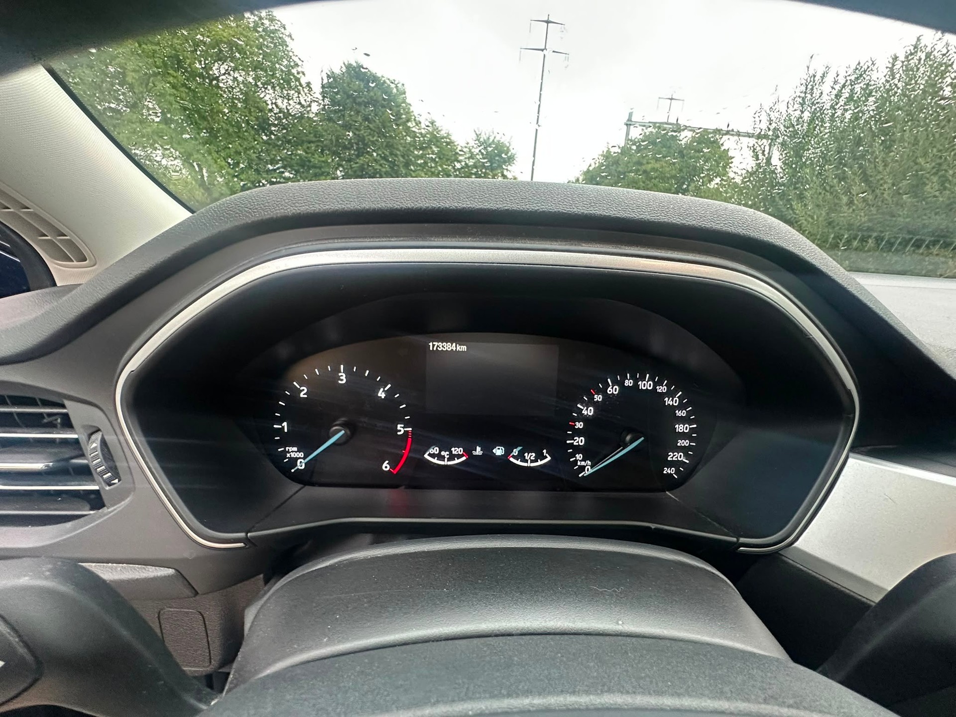 FORD Focus 1.5 TDCi Trend-image-8