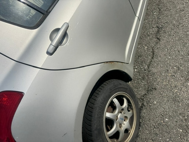 SUZUKI Swift 1.3i 16V GL Top 4x4-image-4