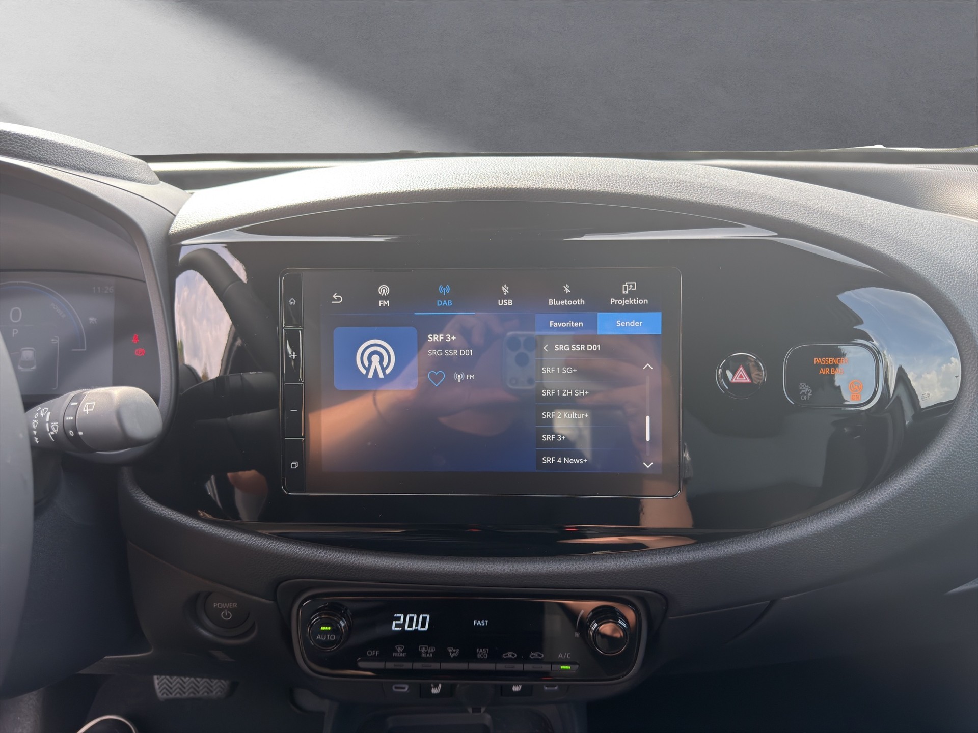 TOYOTA Aygo X 1.5 VVT-i HSD Comfort-image-5