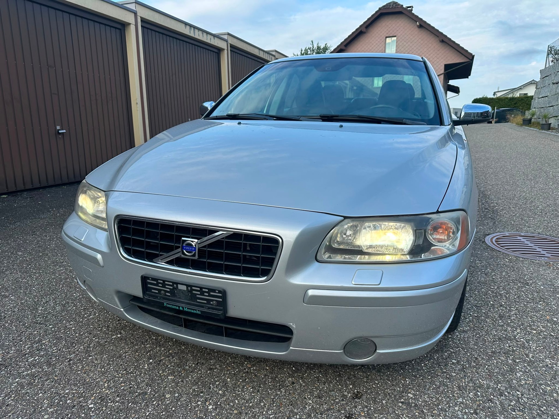 VOLVO S60 2.5T AWD Momentum / FRISCH AB MFK-image-1