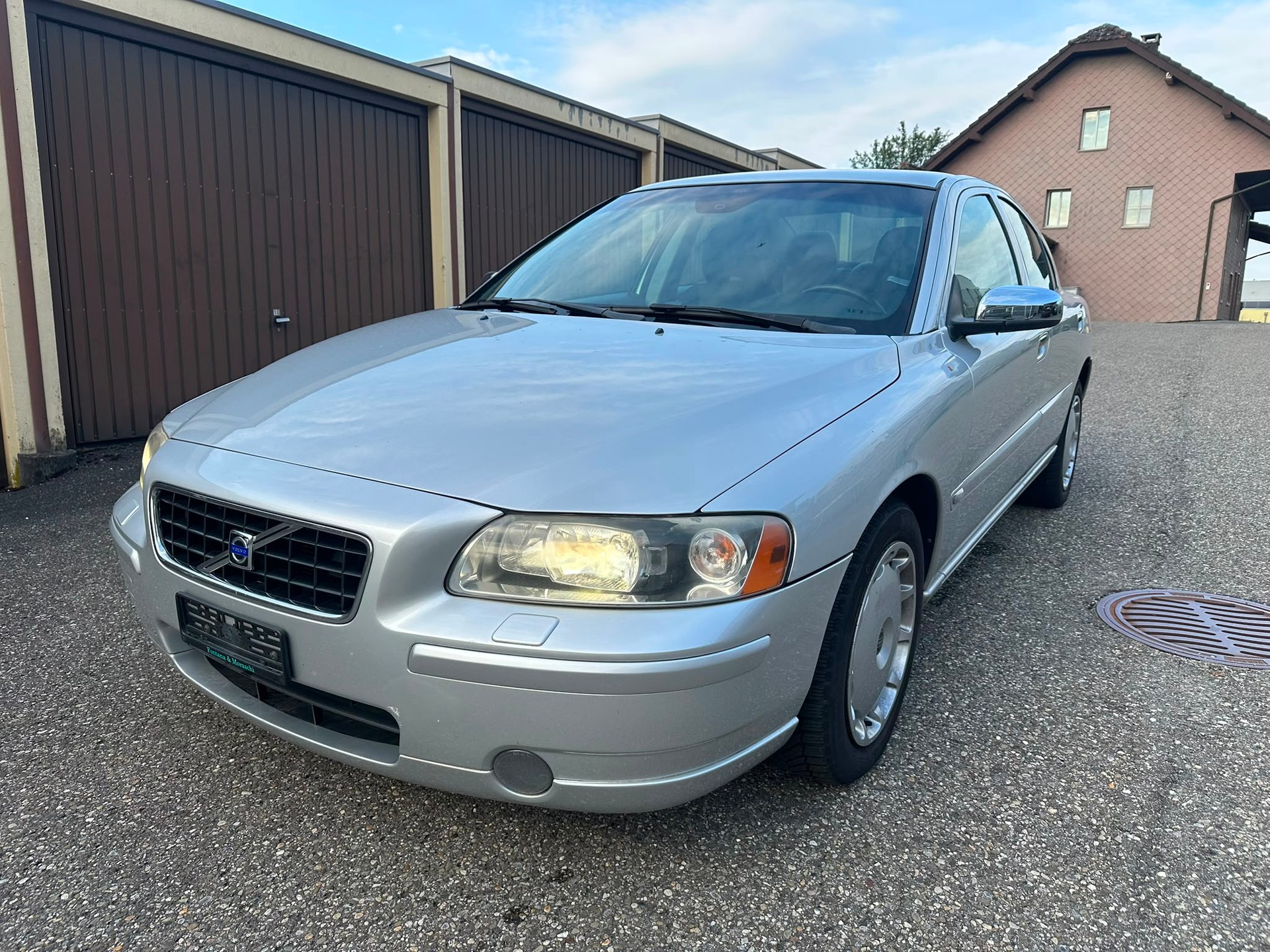 VOLVO S60 2.5T AWD Momentum / FRISCH AB MFK-image-3