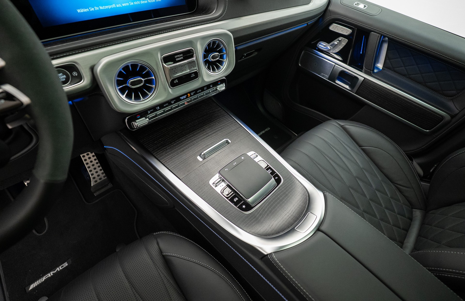 MERCEDES-BENZ G 63 AMG 9G-Tronic-image-9