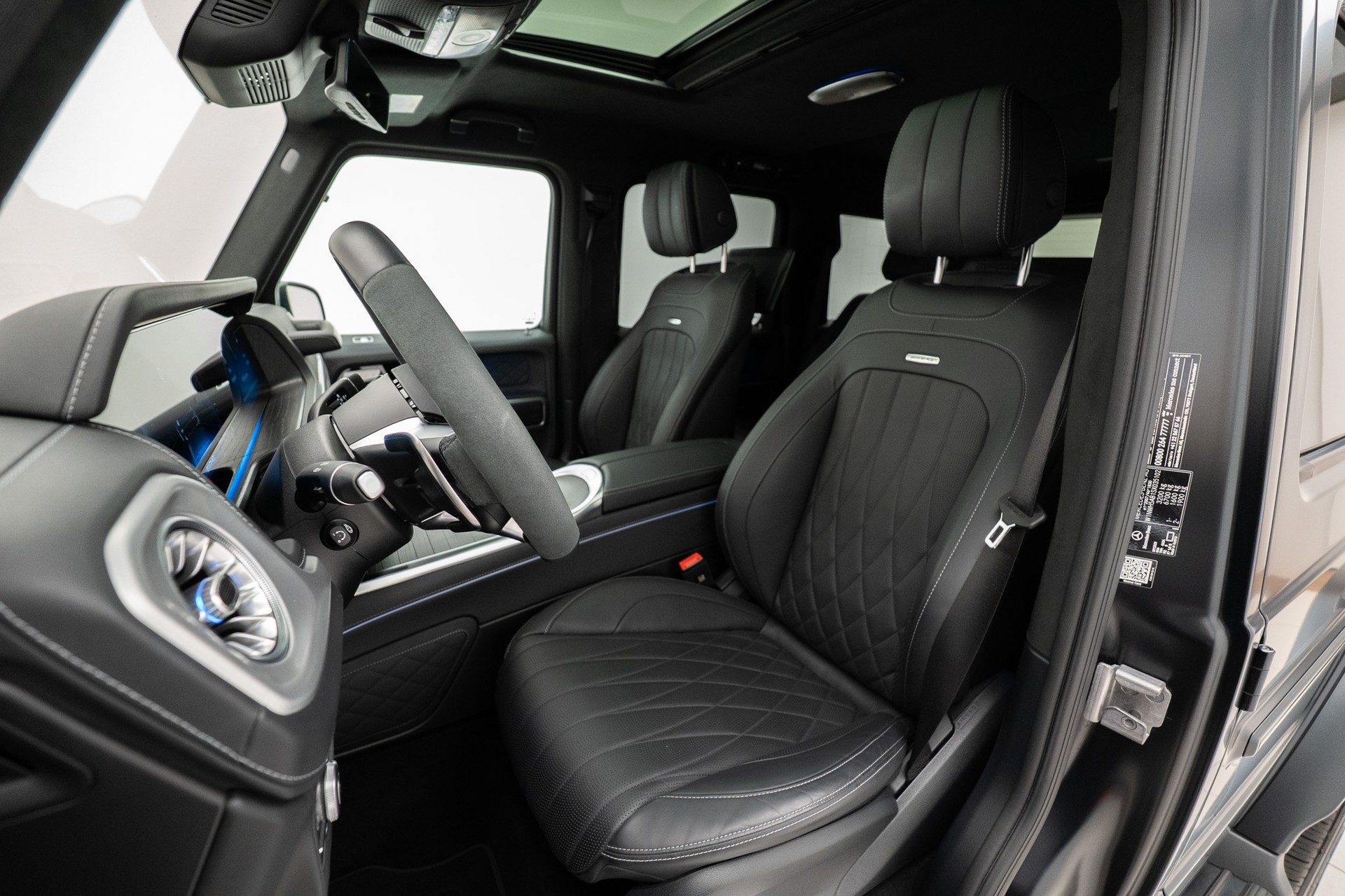 MERCEDES-BENZ G 63 AMG 9G-Tronic-image-7