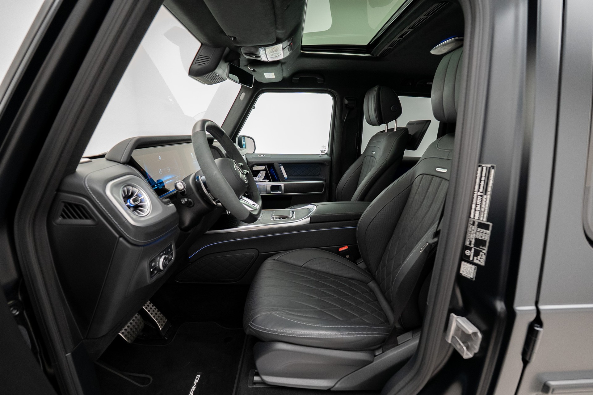 MERCEDES-BENZ G 63 AMG 9G-Tronic-image-6