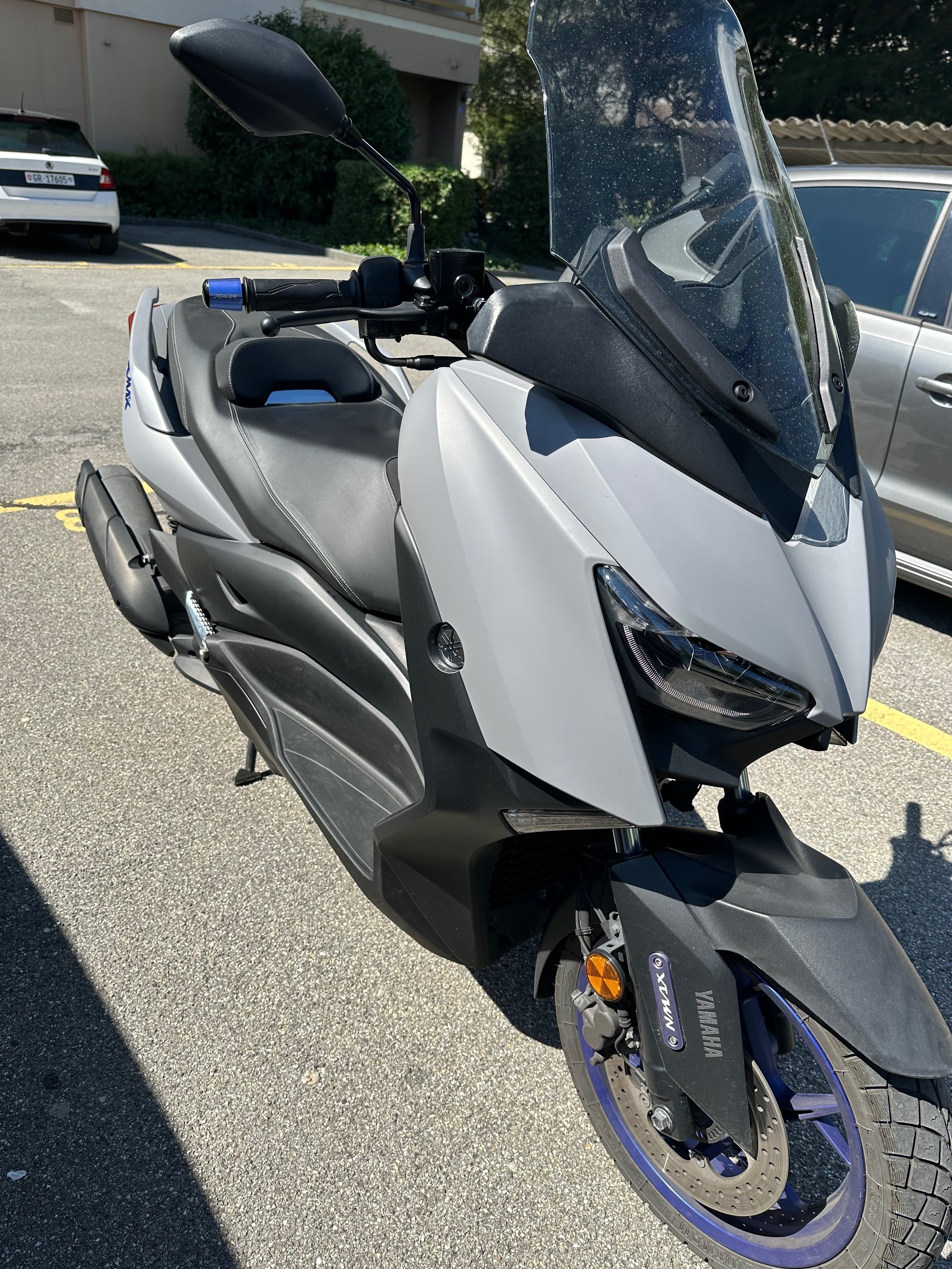 YAMAHA X-Max YP 125-image-2