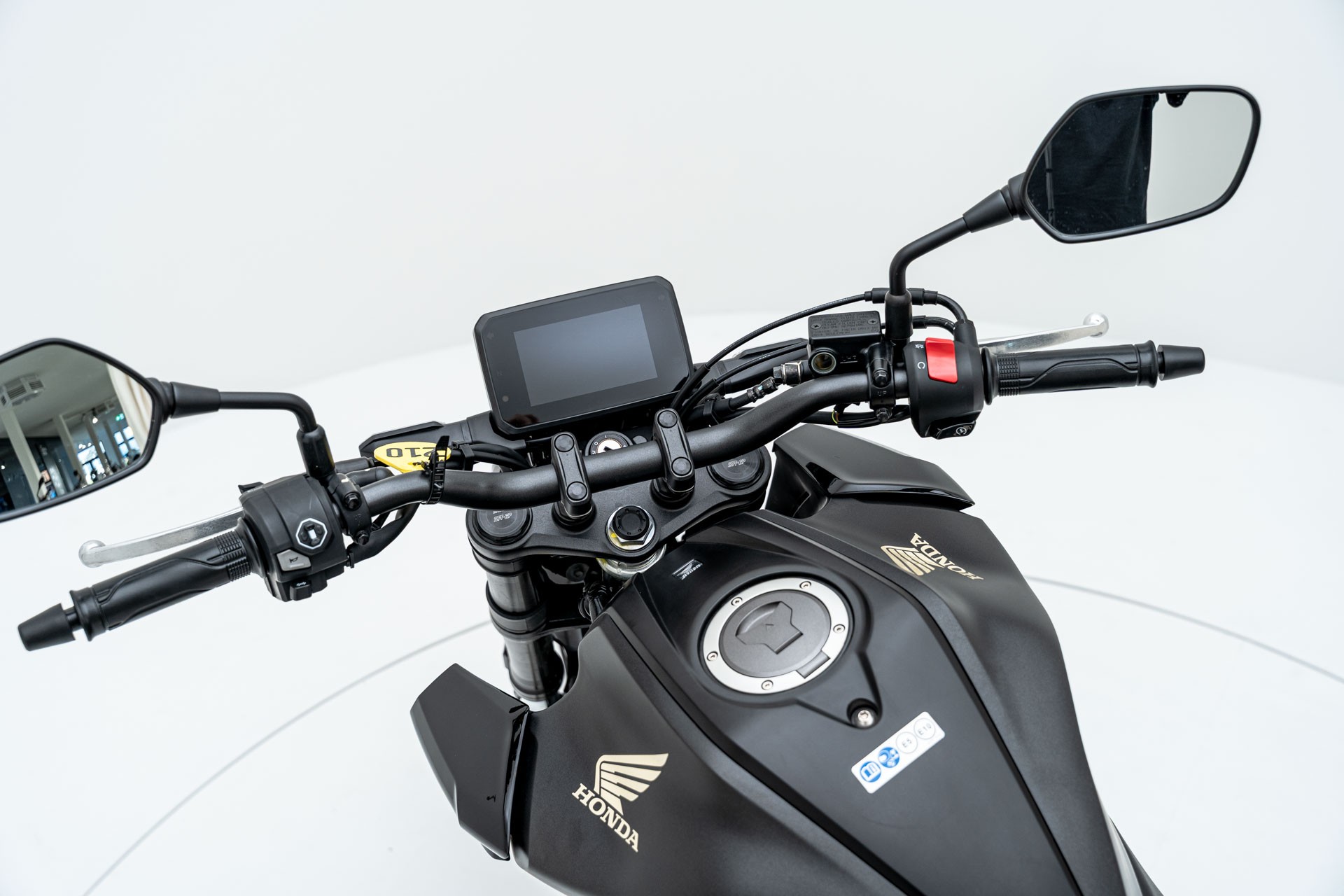 HONDA CB 125 R-image-7