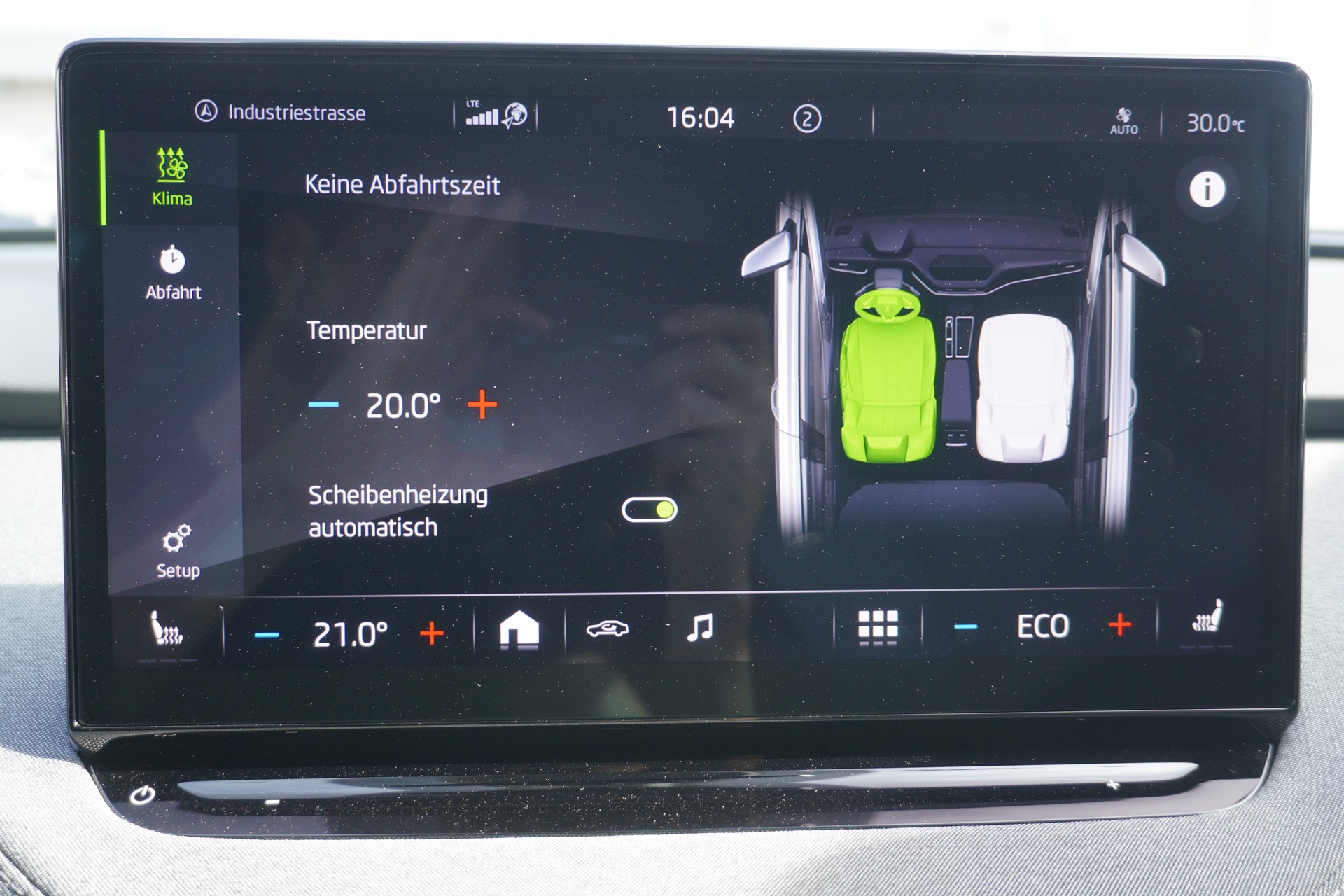 SKODA Enyaq iV 80-image-23