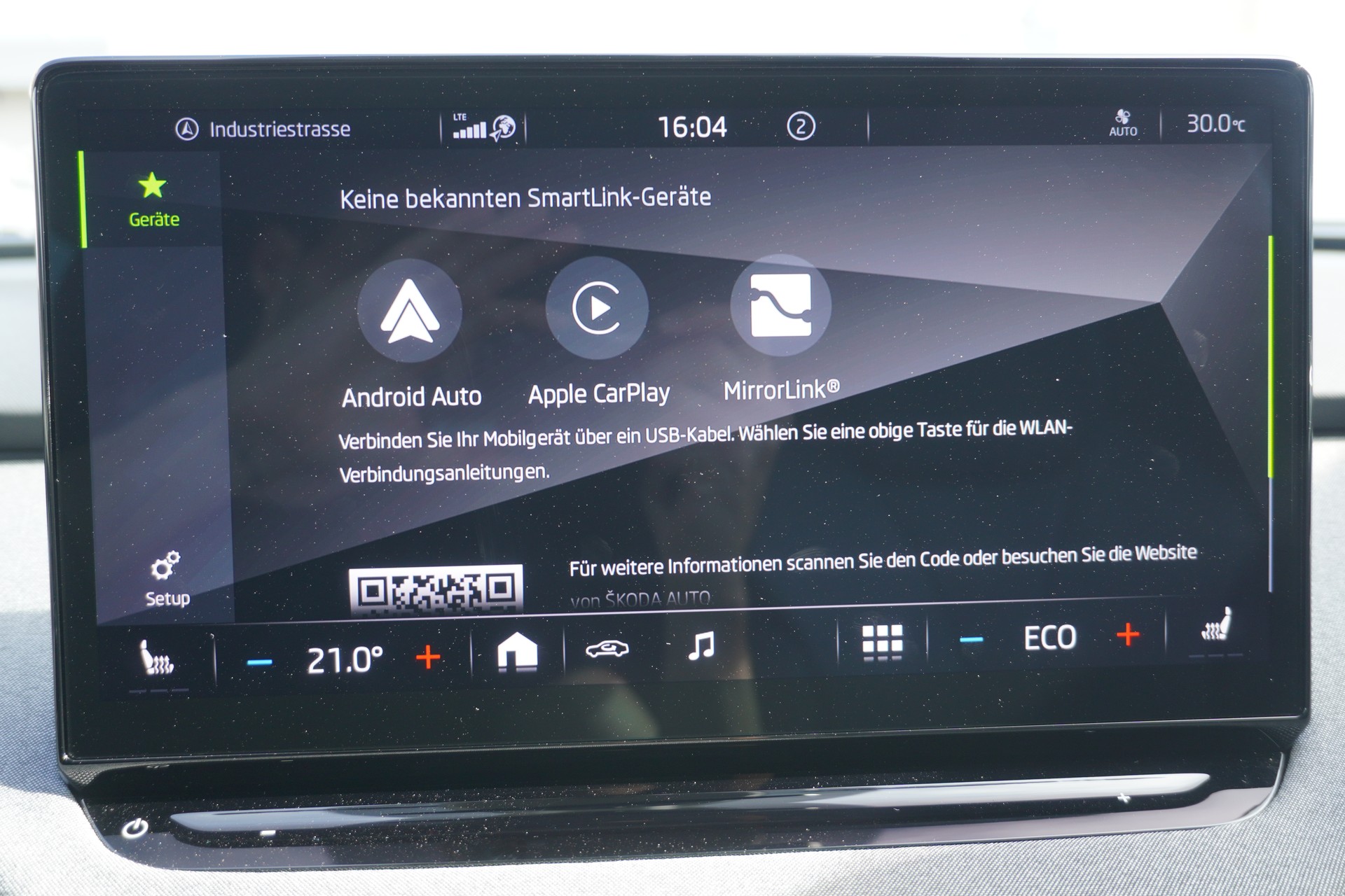 SKODA Enyaq iV 80-image-24