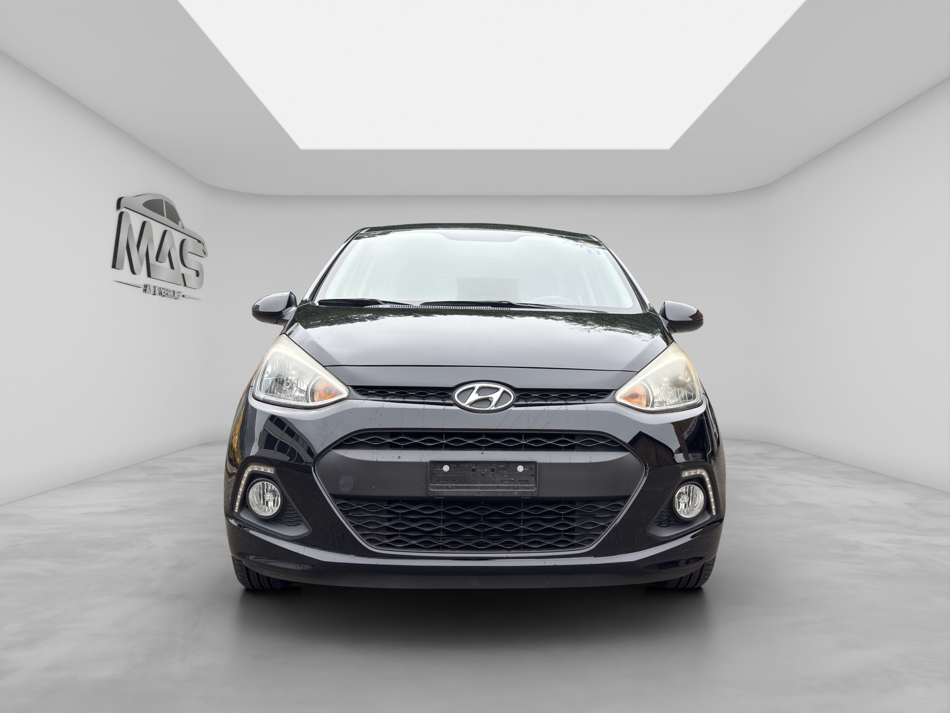 HYUNDAI i10 1.2 Style Automatic-showroom-element-1