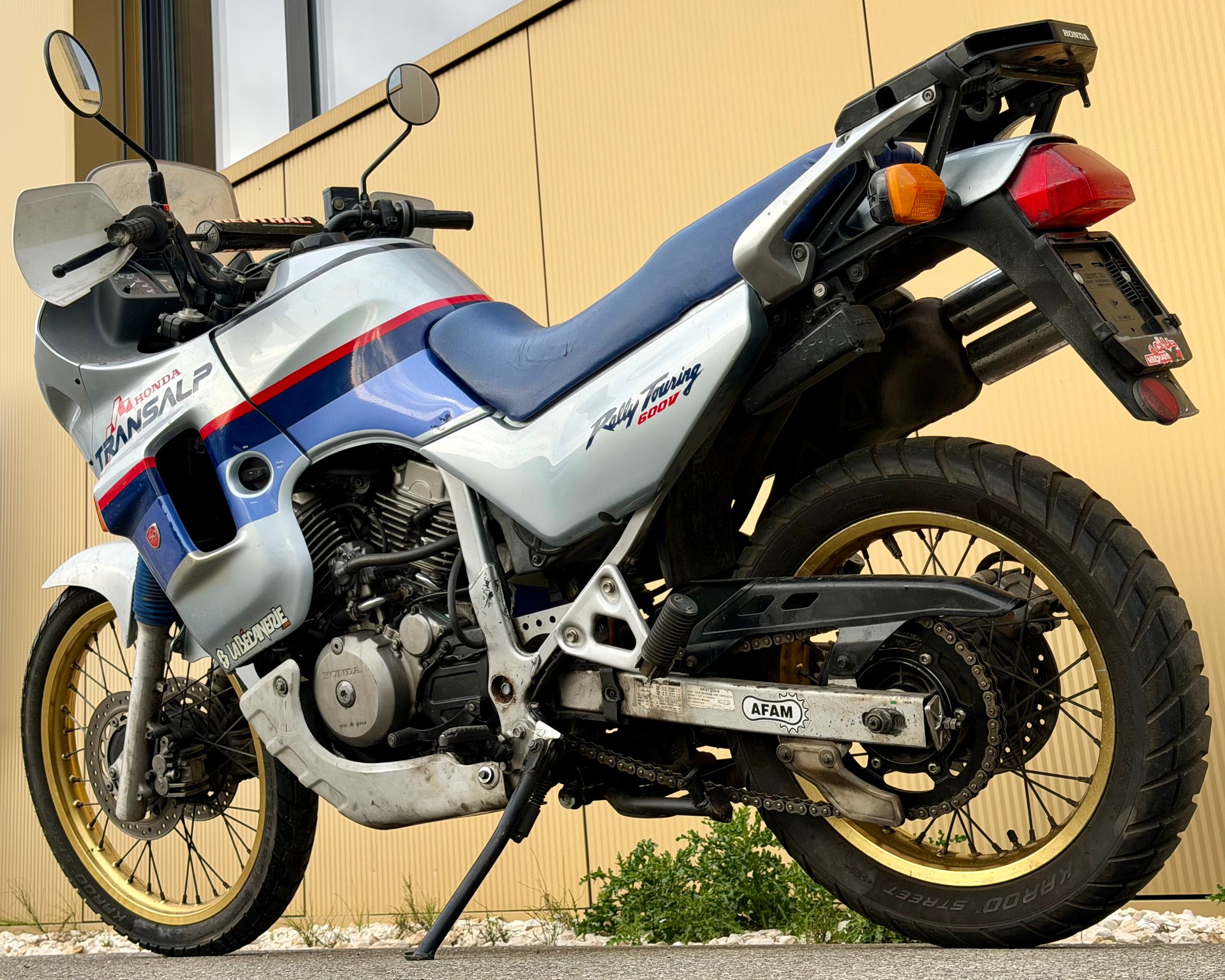 HONDA XL 600 V Transalp-image-11