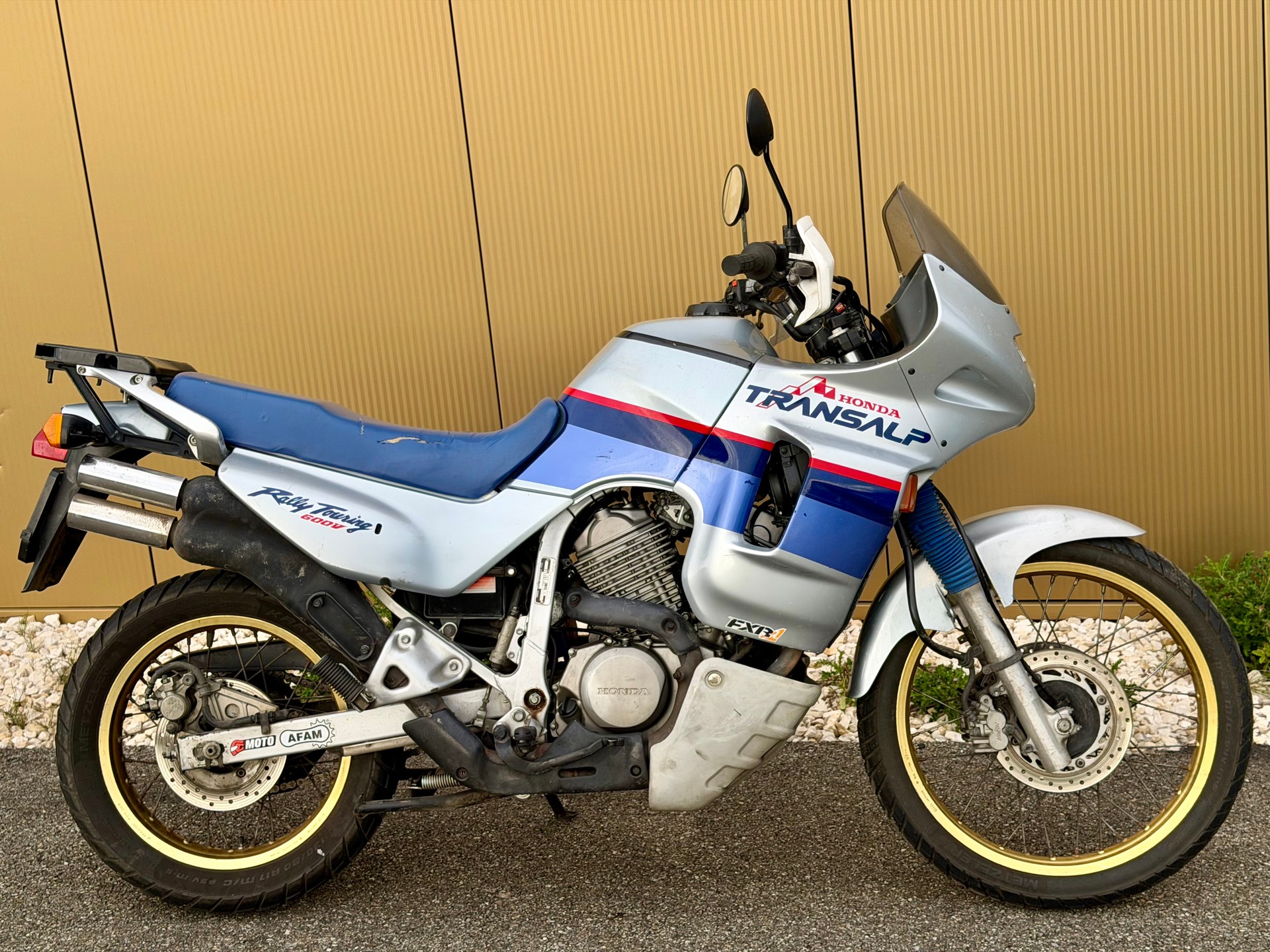 HONDA XL 600 V Transalp-image-3