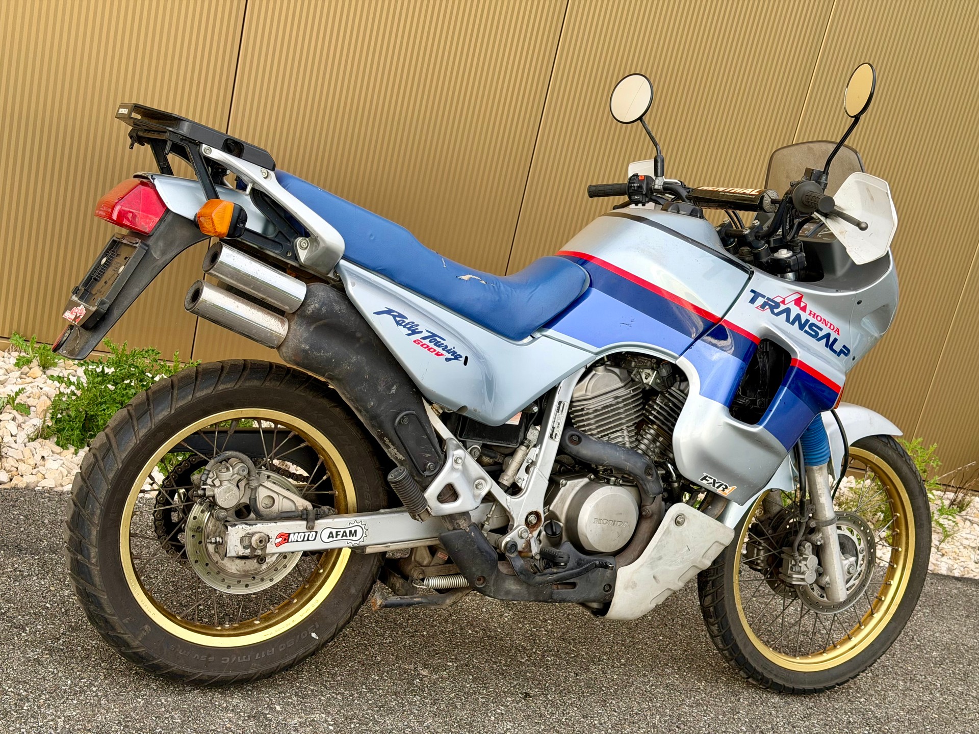 HONDA XL 600 V Transalp-image-4