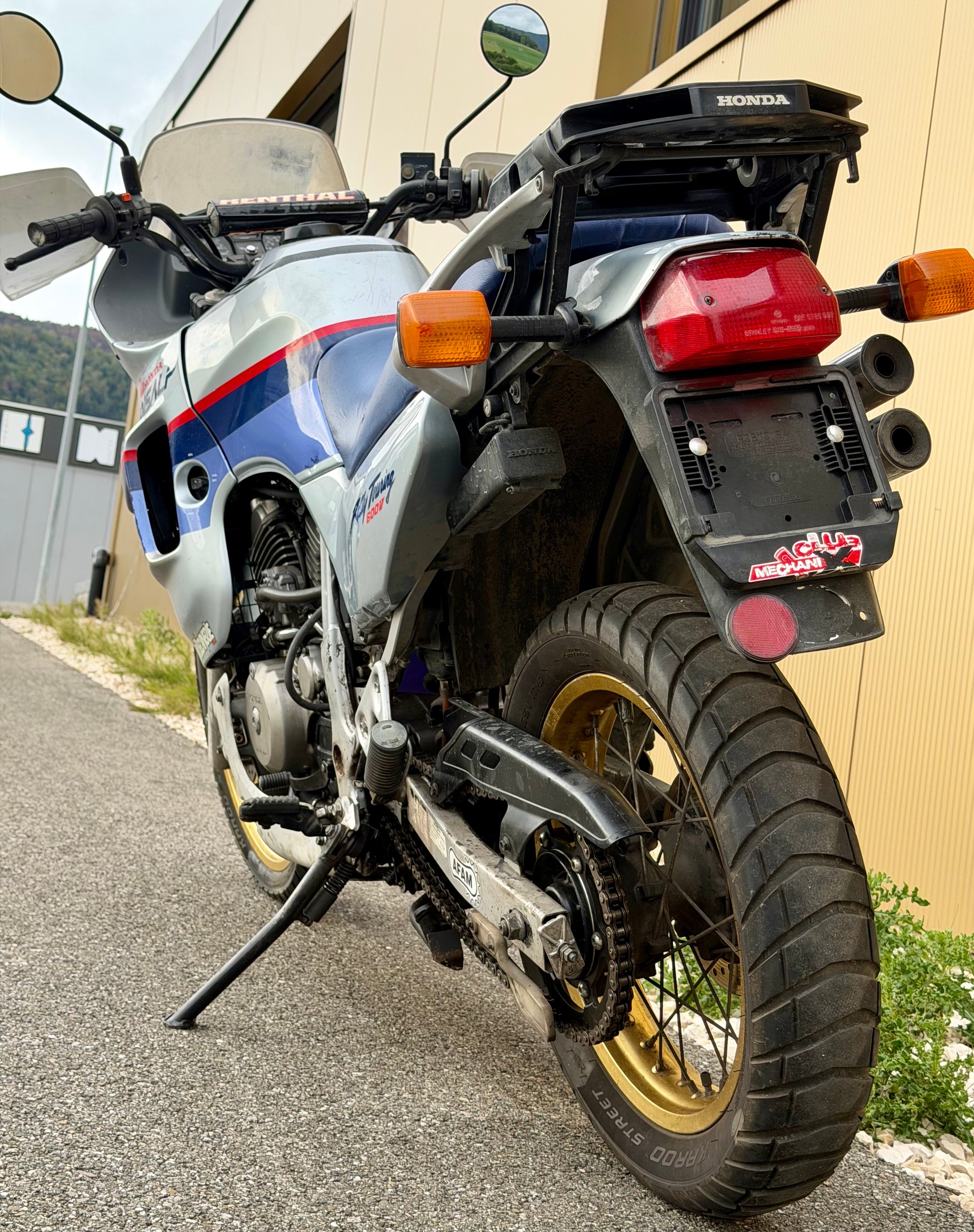 HONDA XL 600 V Transalp-image-12