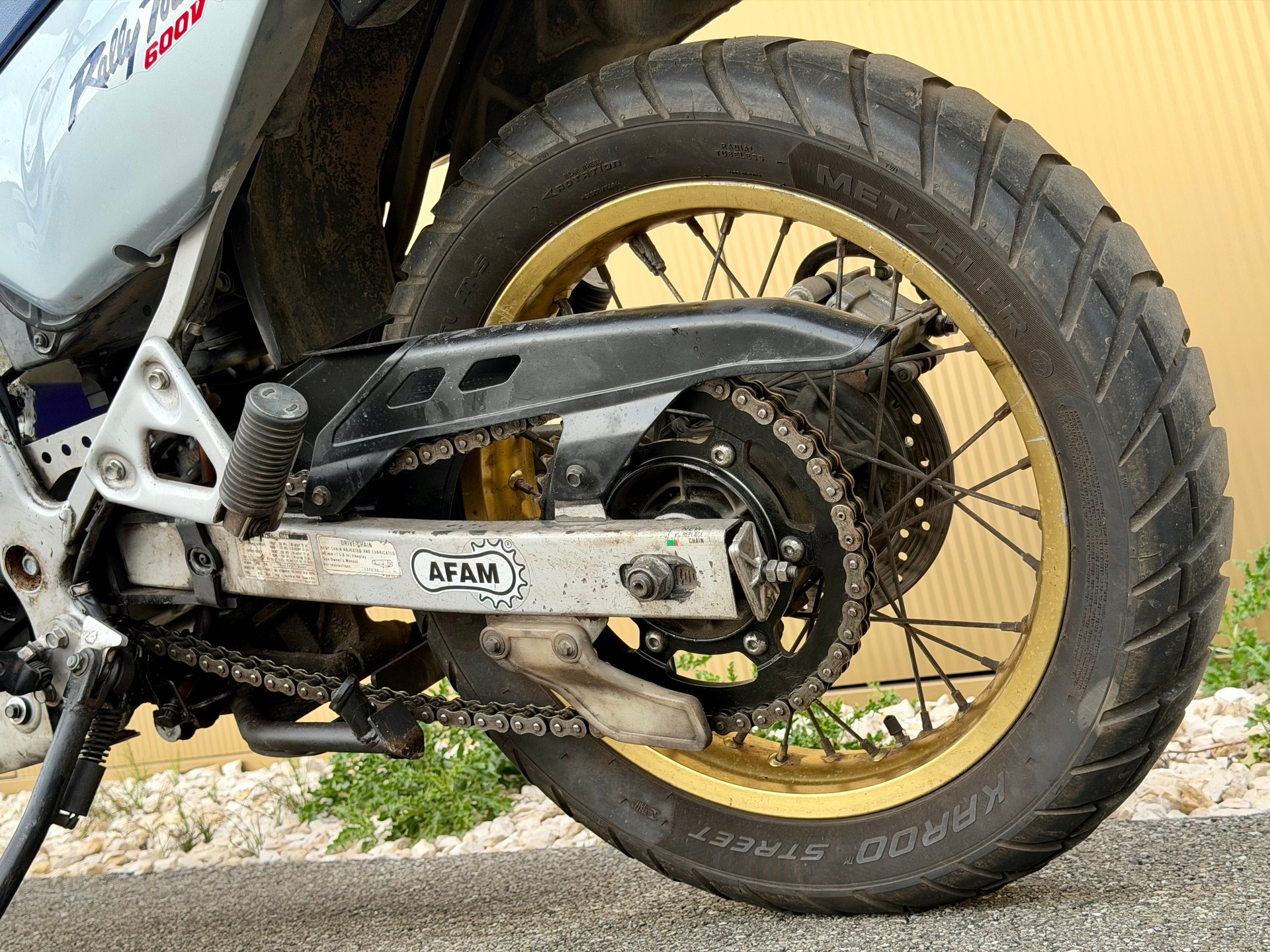 HONDA XL 600 V Transalp-image-13