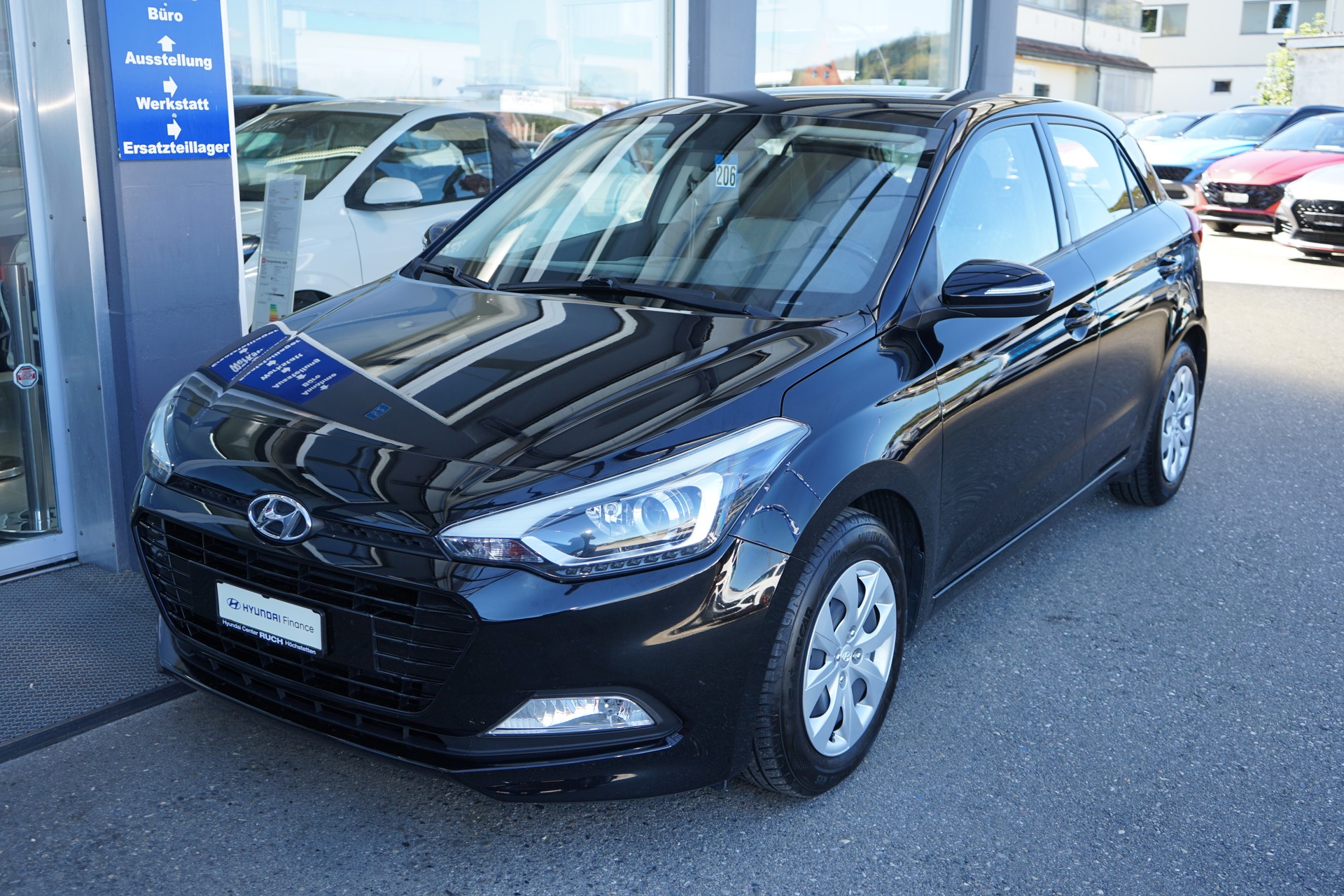 HYUNDAI i20 1.0 T-GDi Plena-showroom-element-1