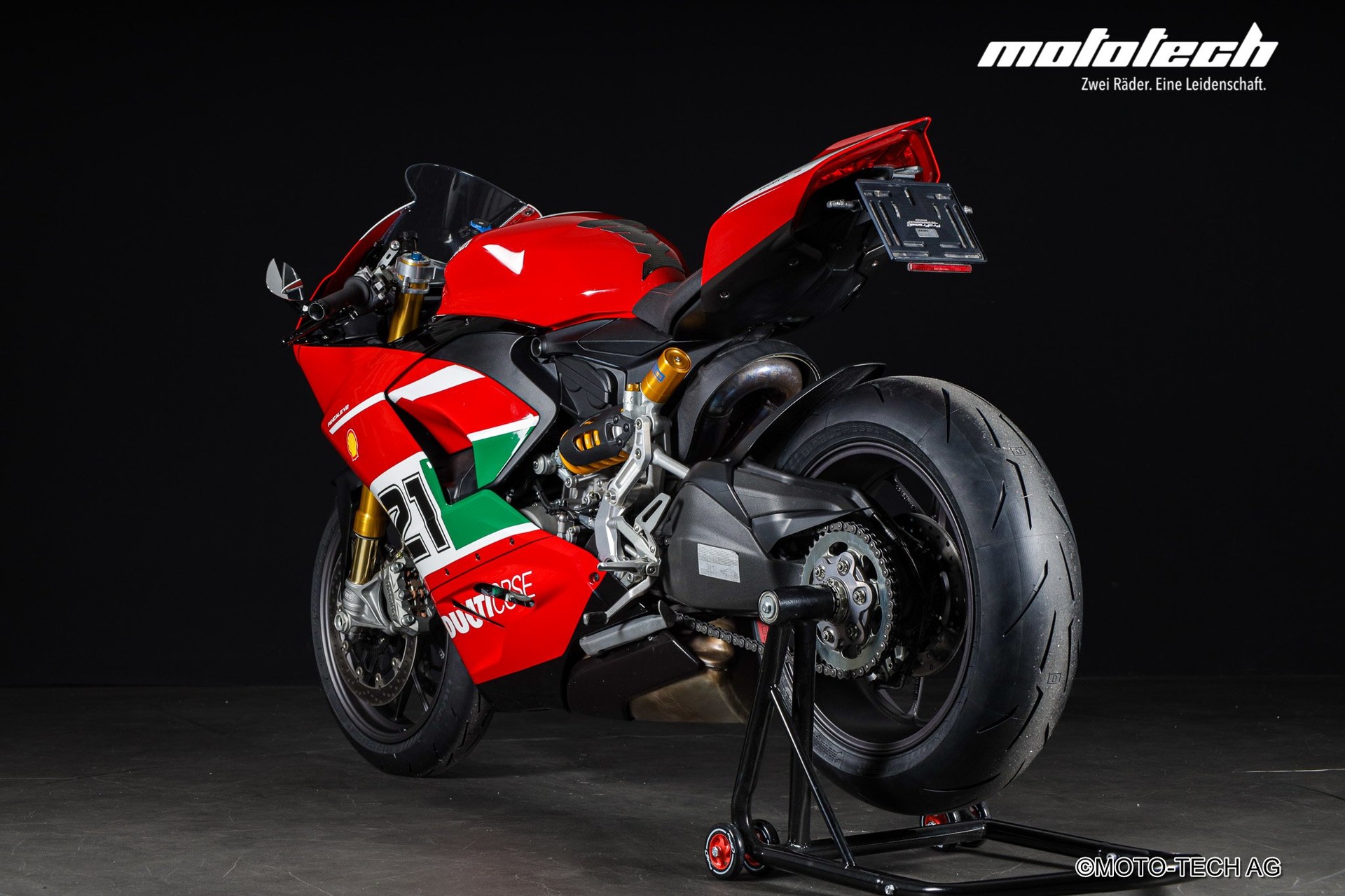 DUCATI Panigale V2 Bayliss 1st Champion 20th Anniversary-image-3