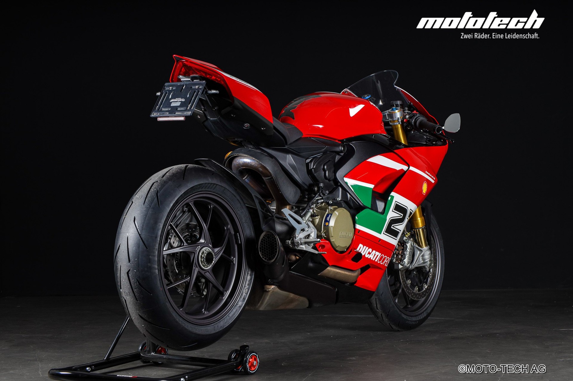 DUCATI Panigale V2 Bayliss 1st Champion 20th Anniversary-image-2
