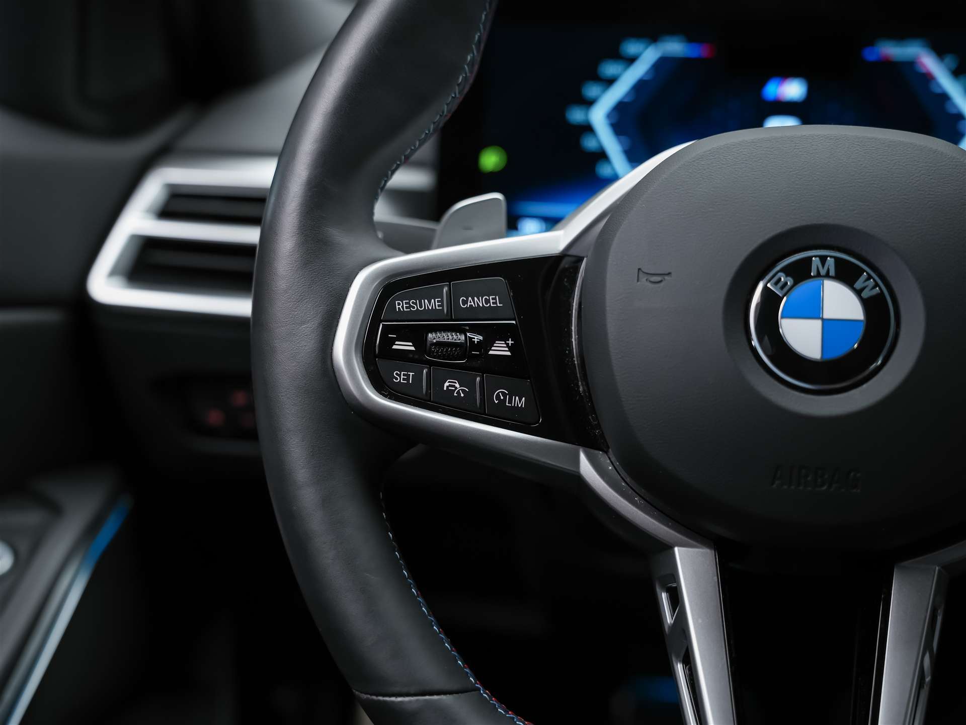 BMW M340i xDrive Steptronic M Sport Pro *Facelift*Werksgarantie*Lenkradheizung*Head Up Display*360° Kamera*-image-27