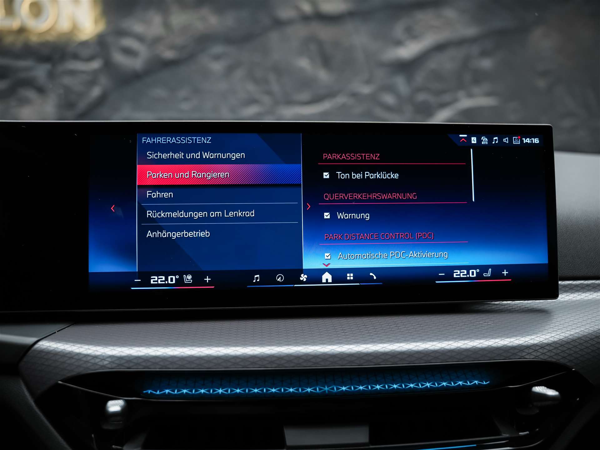 BMW M340i xDrive Steptronic M Sport Pro *Facelift*Werksgarantie*Lenkradheizung*Head Up Display*360° Kamera*-image-35