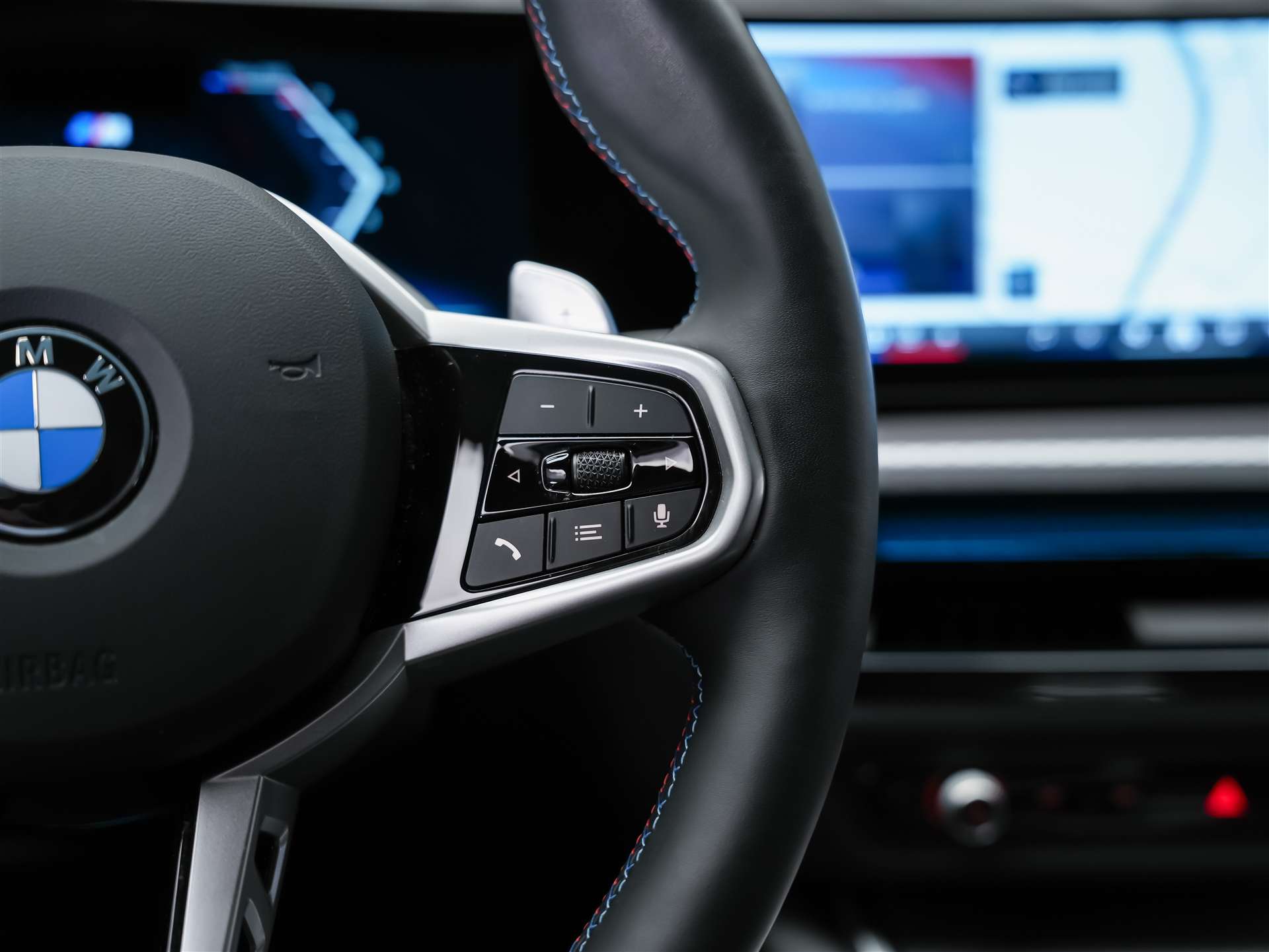 BMW M340i xDrive Steptronic M Sport Pro *Facelift*Werksgarantie*Lenkradheizung*Head Up Display*360° Kamera*-image-28