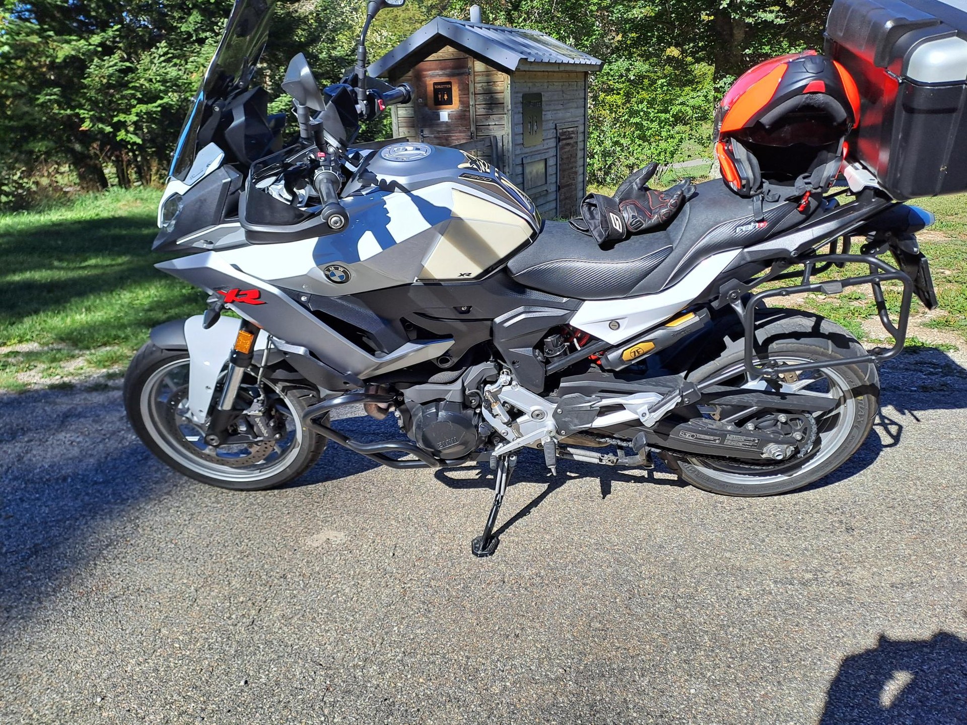 BMW F 900 XR ABS-image-4
