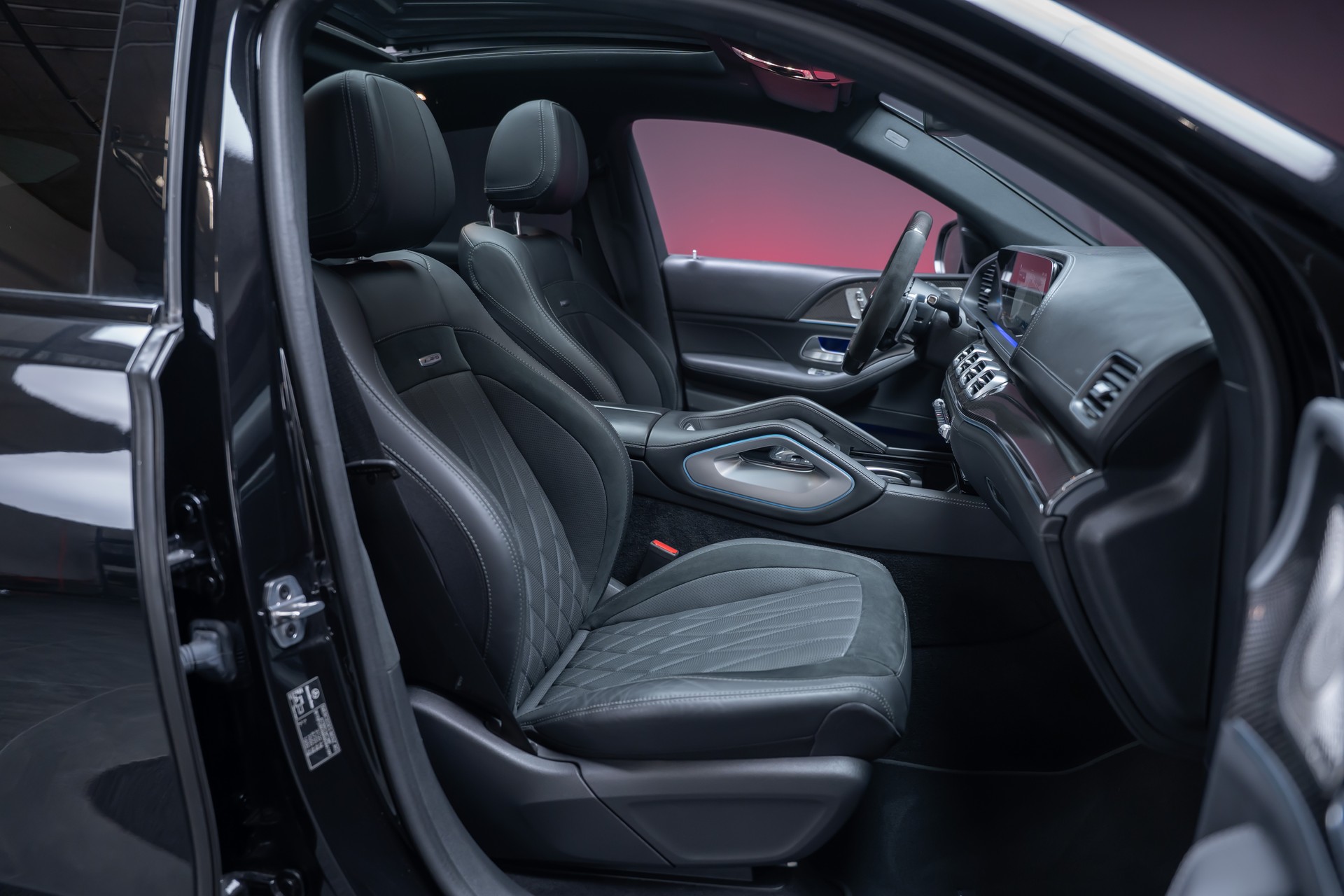 MERCEDES-BENZ GLE 63 S AMG 4matic+ Coupé / Panorama / 360°Kamera / HeadUp-image-24