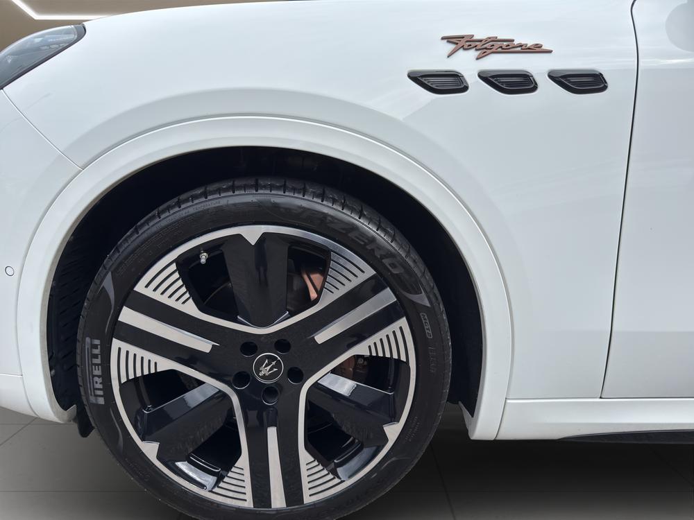MASERATI Grecale Folgore-image-14