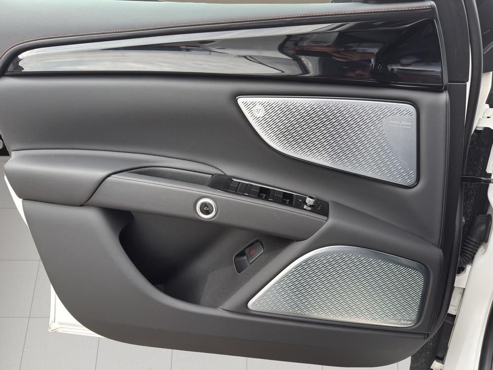 MASERATI Grecale Folgore-image-12