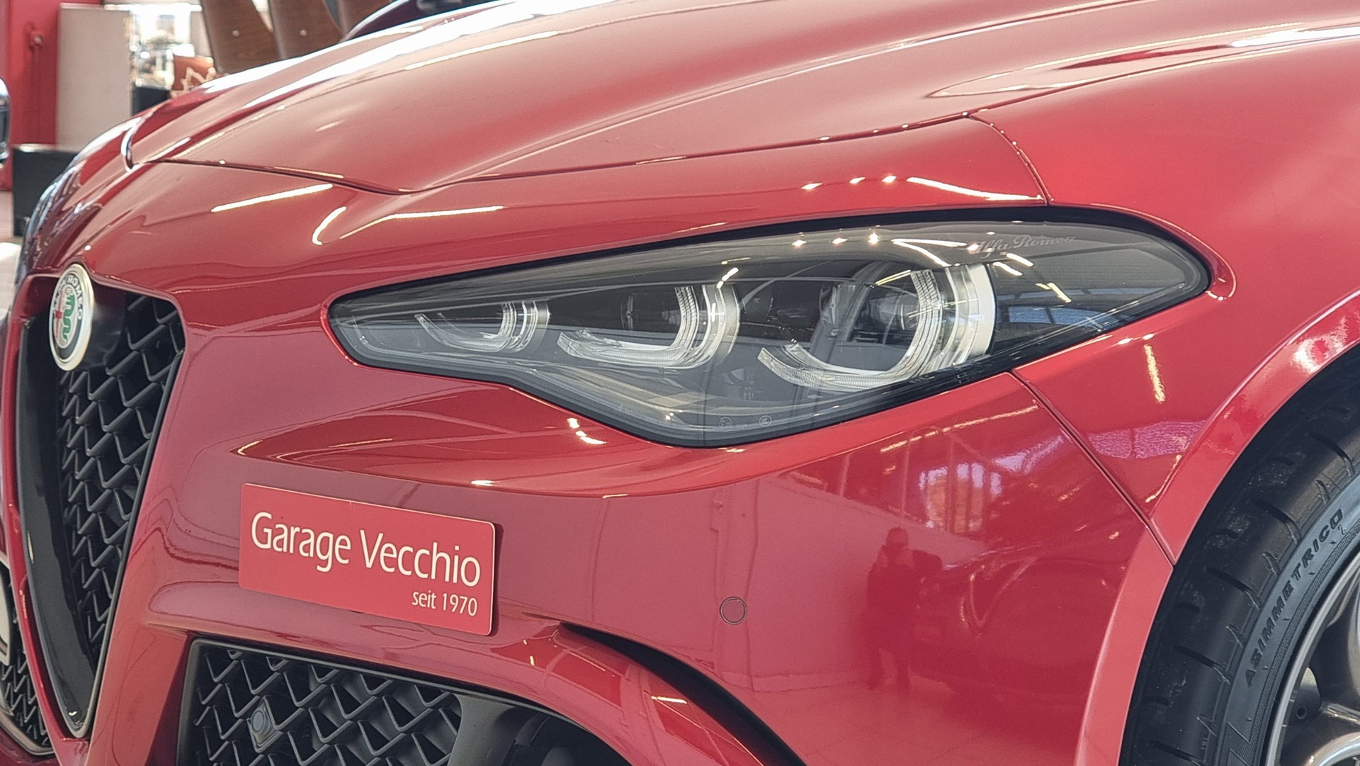 ALFA ROMEO Giulia 2.9 V6 Biturbo Quadrifoglio-showroom-element-1