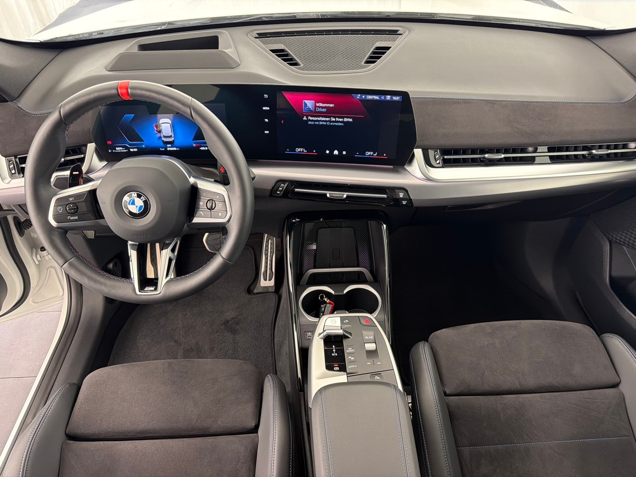BMW X1 xDrive M35i M Sport Pro-image-6