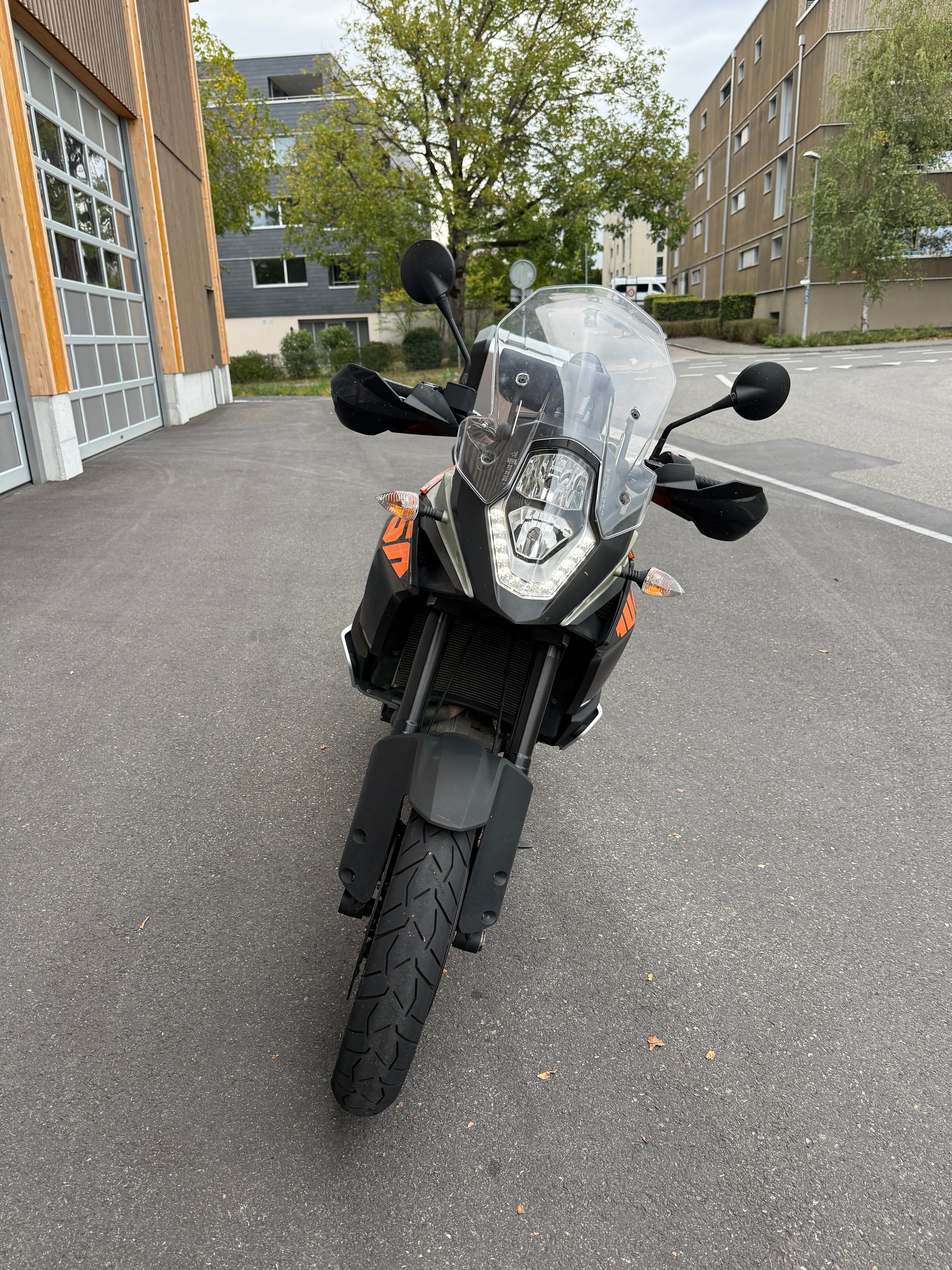 KTM 1050 Adventure ABS-image-3