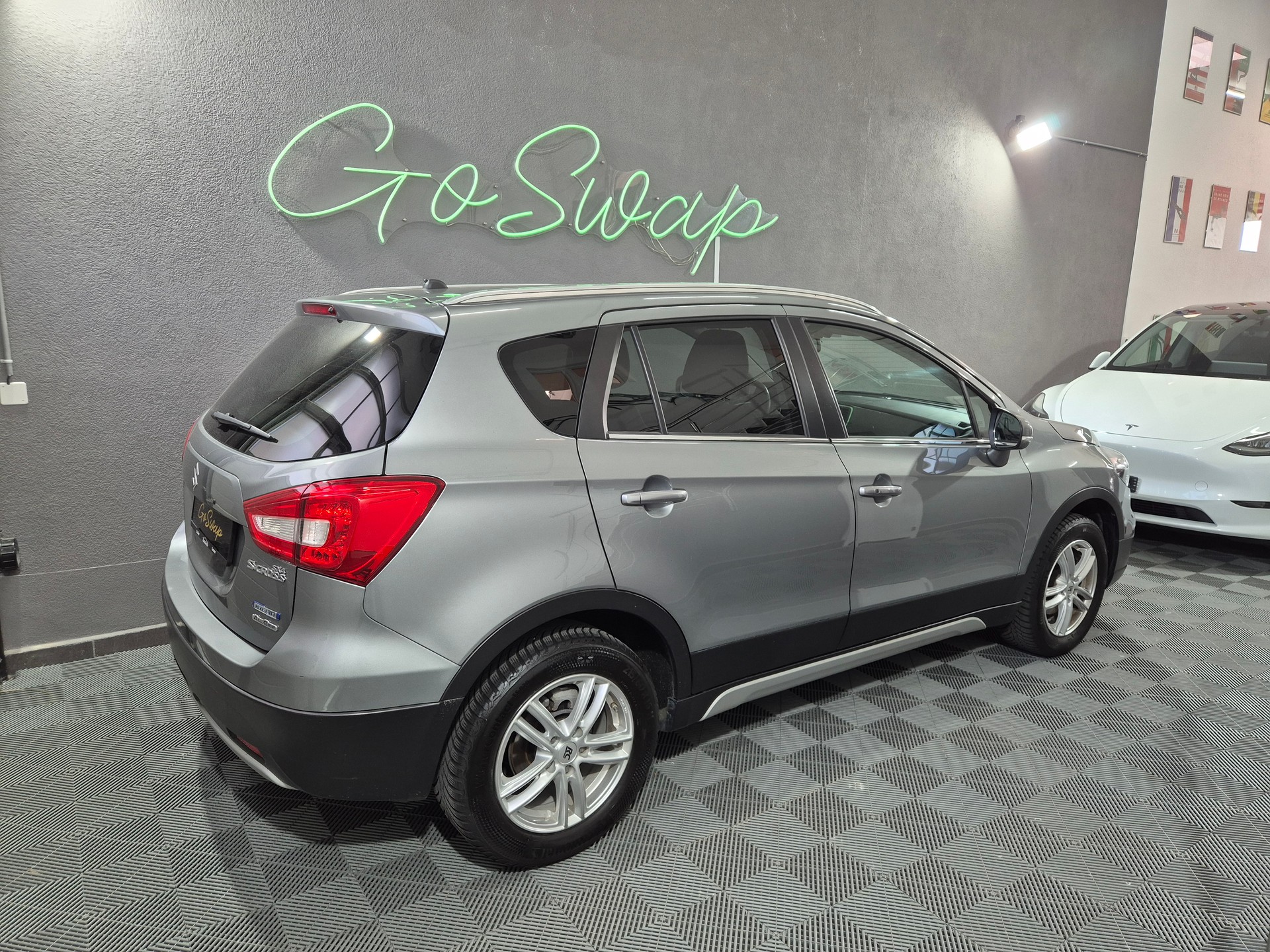 SUZUKI SX4 S-Cross 1.4 16V Compact+ Hybrid 4WD Automatic-image-6