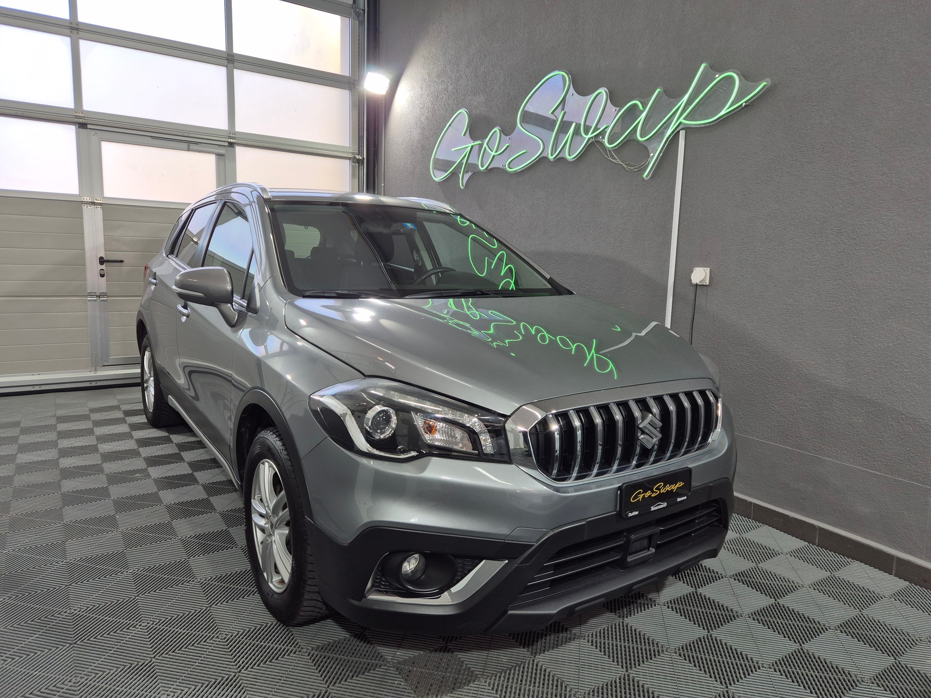 SUZUKI SX4 S-Cross 1.4 16V Compact+ Hybrid 4WD Automatic-image-4
