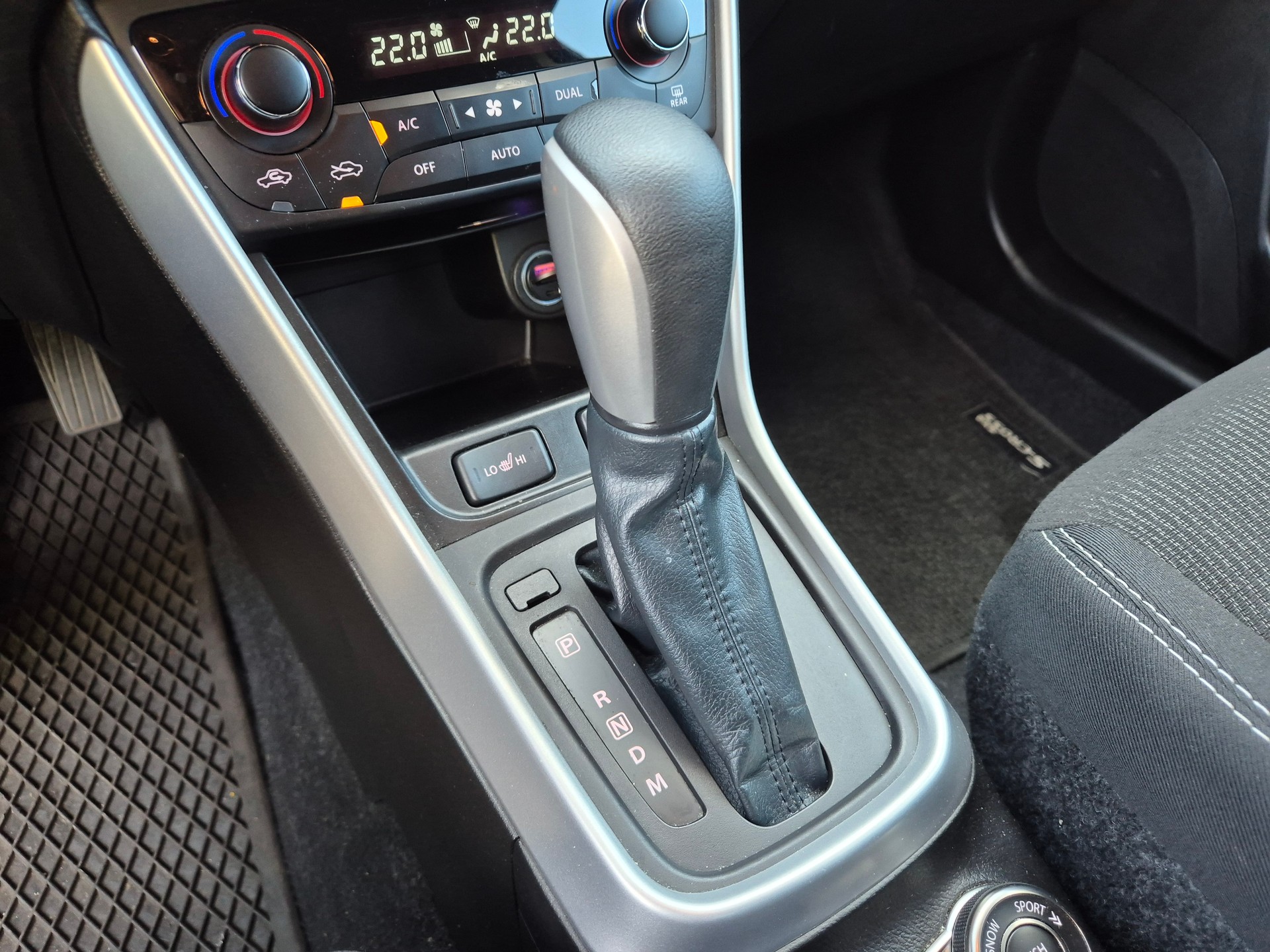 SUZUKI SX4 S-Cross 1.4 16V Compact+ Hybrid 4WD Automatic-image-24