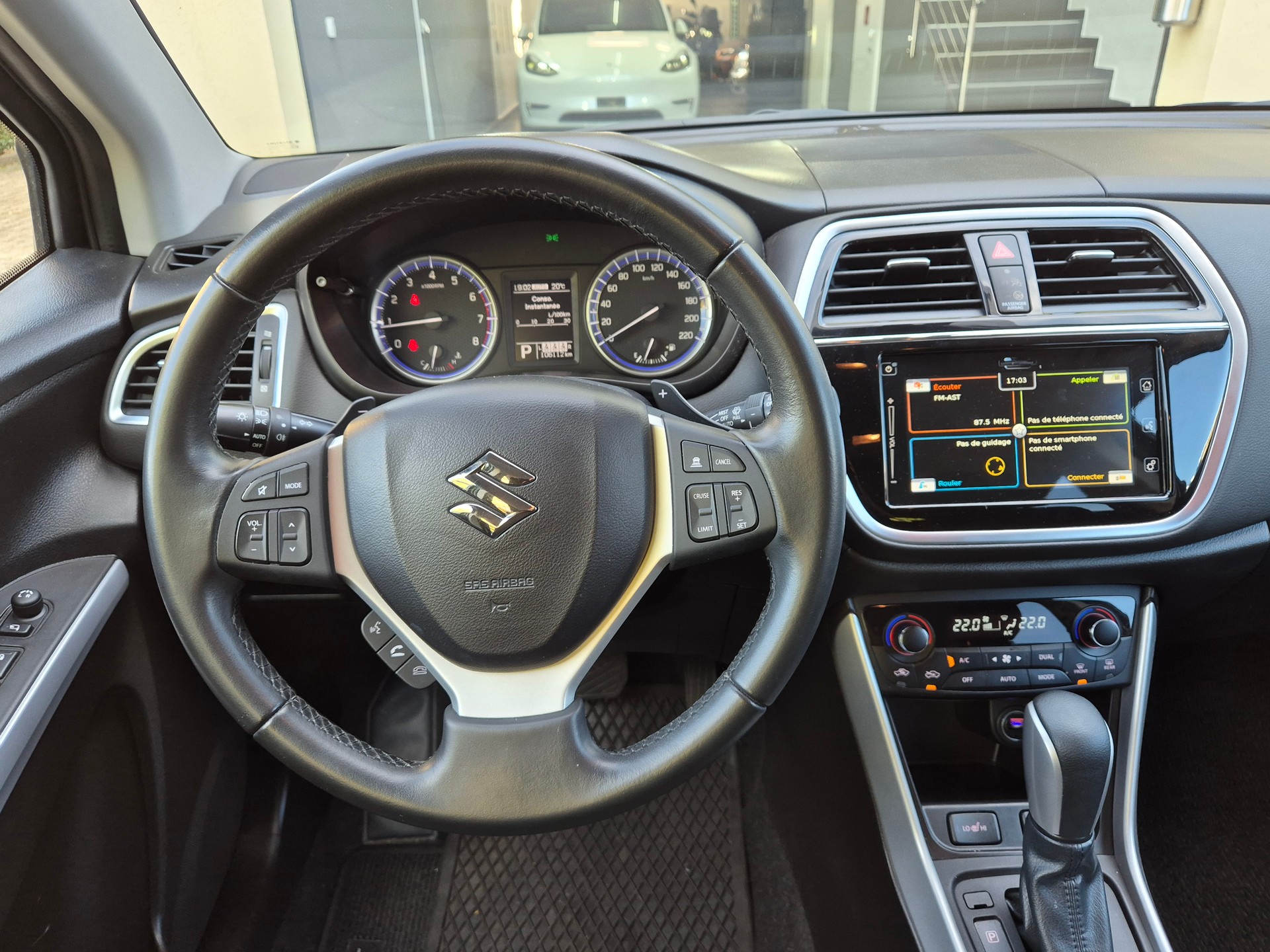 SUZUKI SX4 S-Cross 1.4 16V Compact+ Hybrid 4WD Automatic-image-15