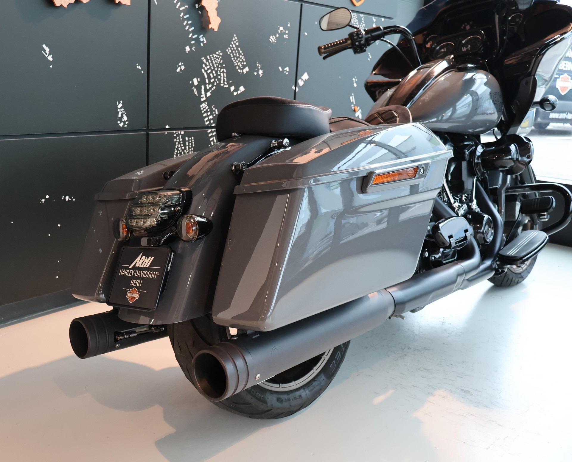 HARLEY-DAVIDSON FLTRXST Road Glide ST 117-image-8