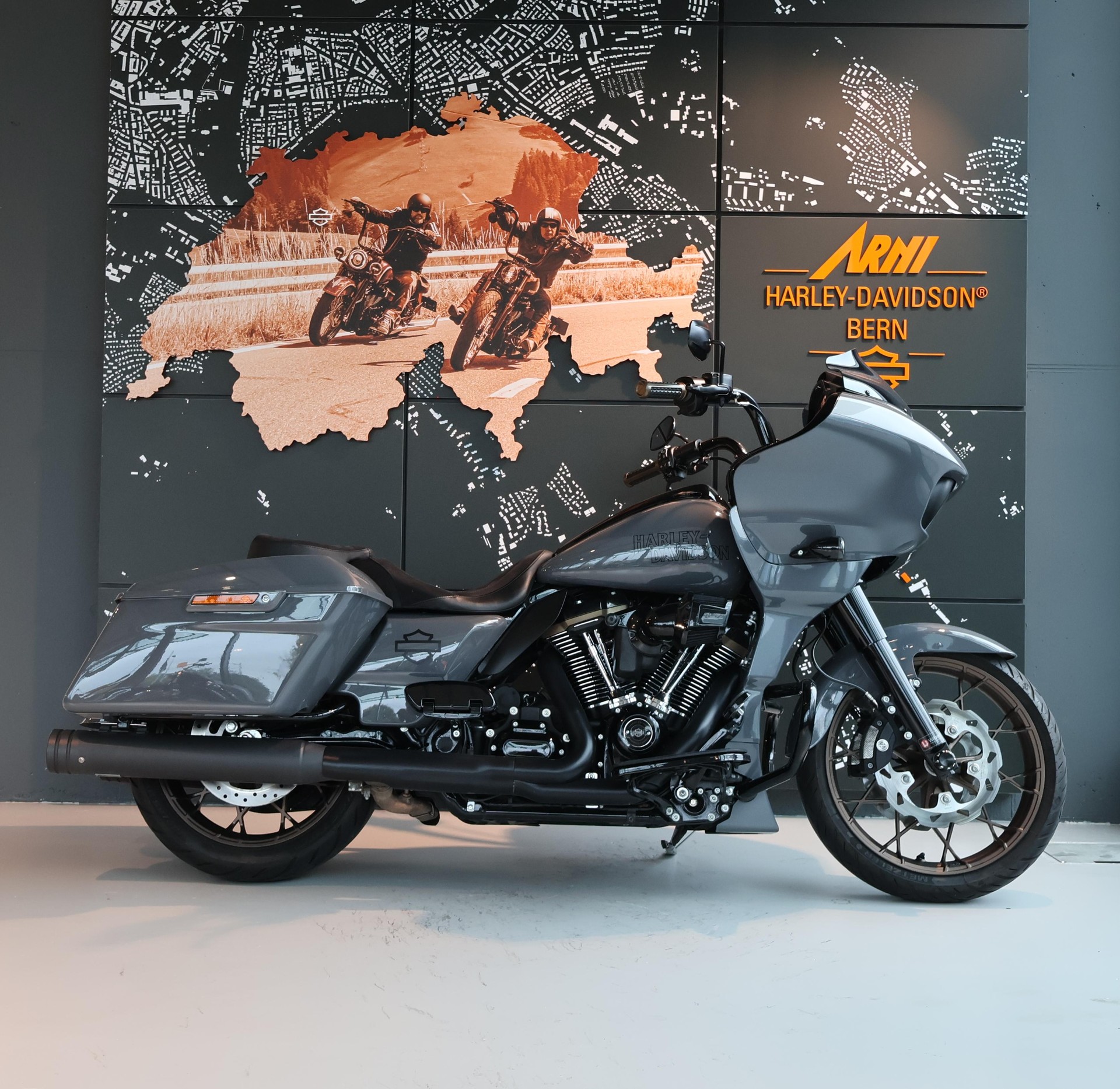 HARLEY-DAVIDSON FLTRXST Road Glide ST 117-image-0
