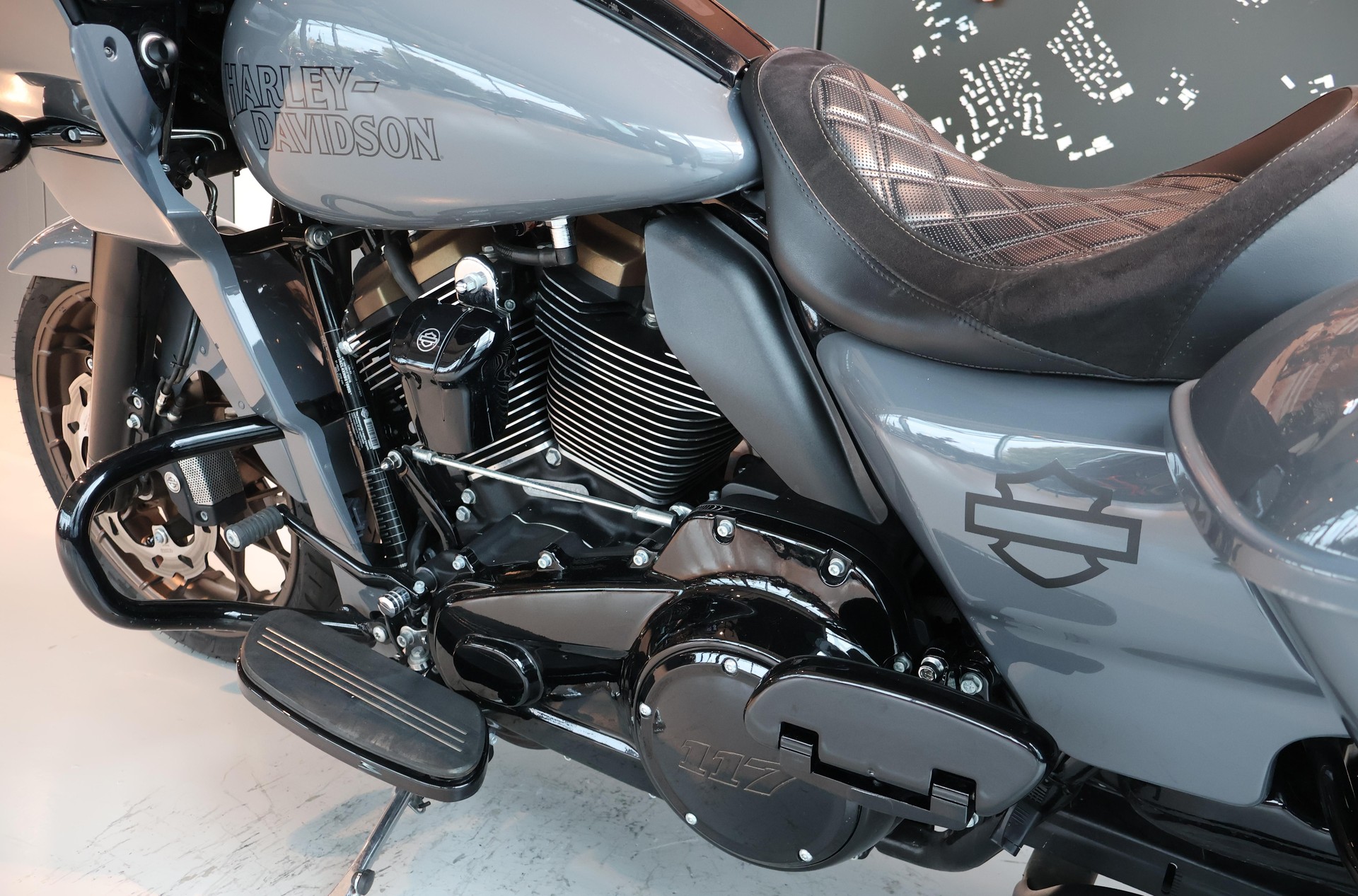 HARLEY-DAVIDSON FLTRXST Road Glide ST 117-image-5