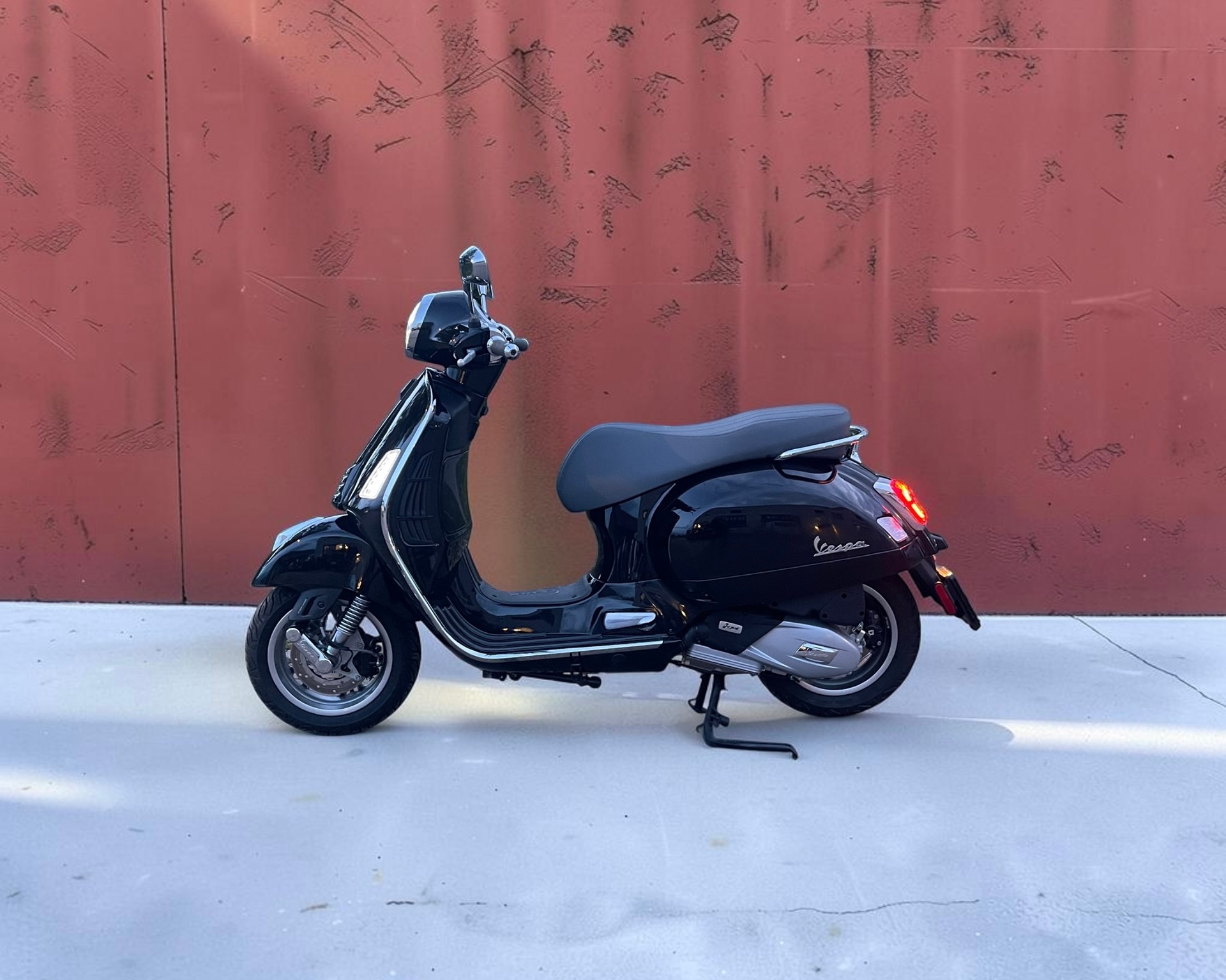 PIAGGIO Vespa GTS 125 RST Euro 5+-image-7
