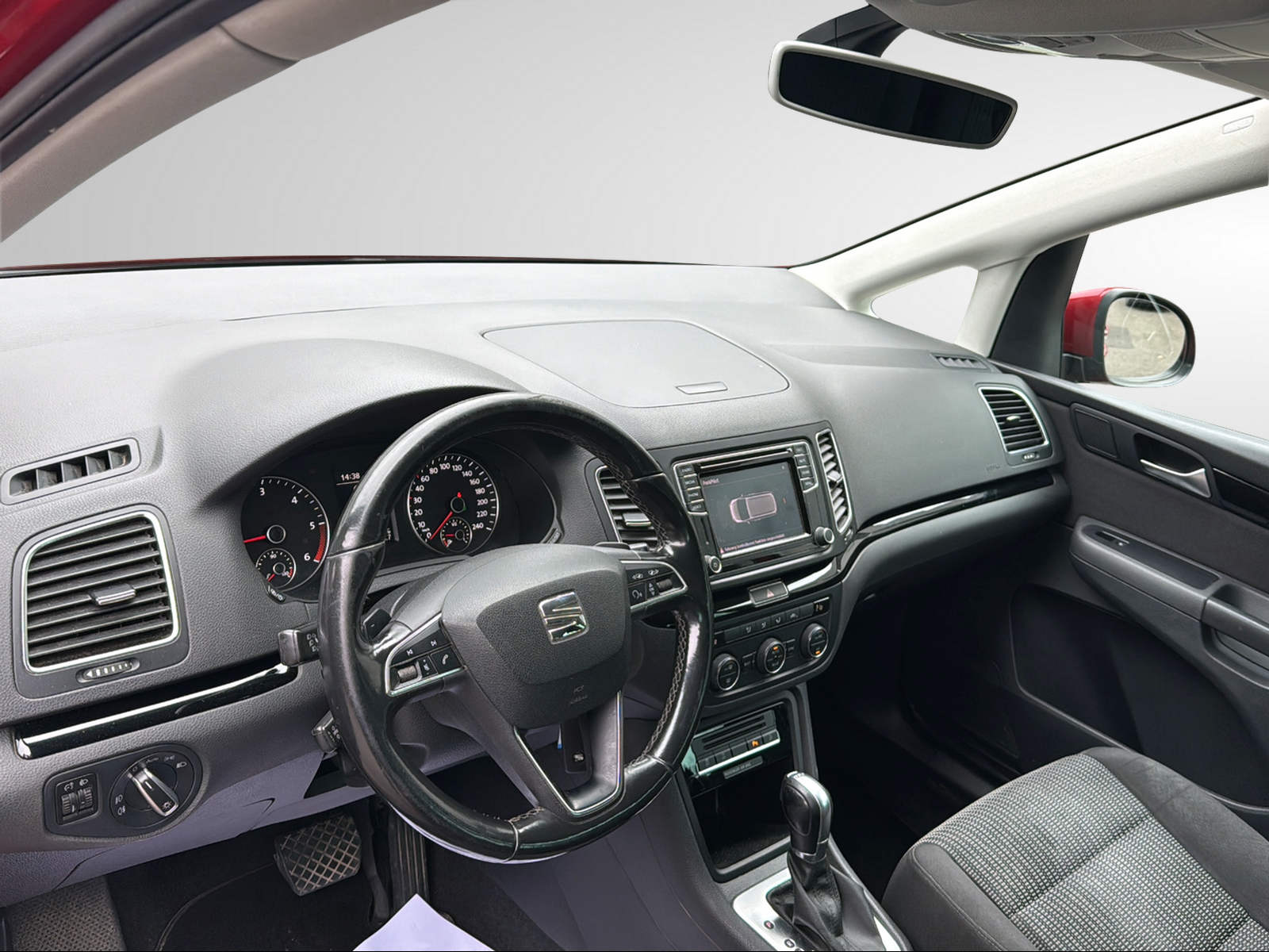 SEAT Alhambra 2.0 TDI Reference DSG-image-7