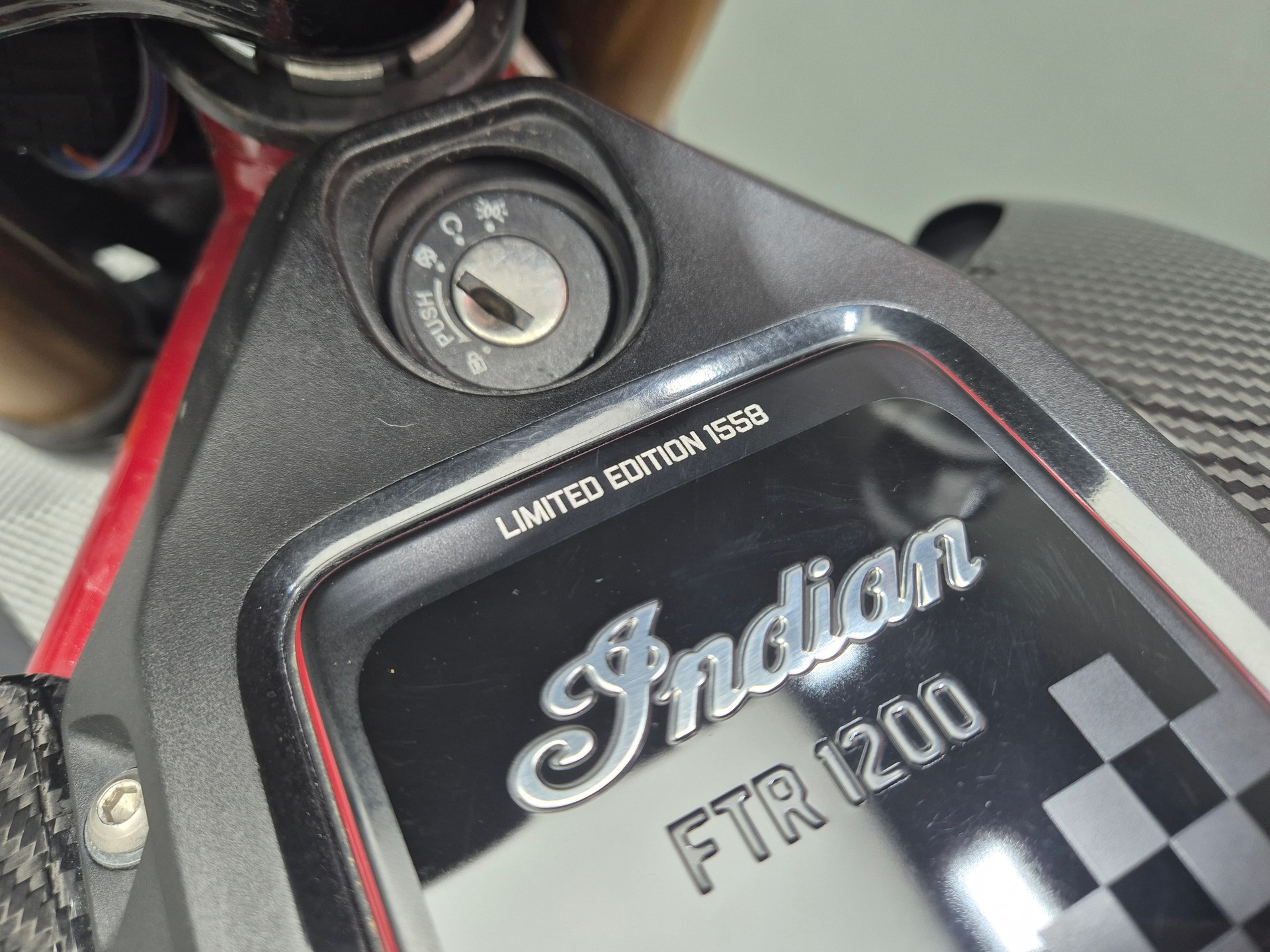 INDIAN FTR 1200 Z R Carbon - Limited Edition-image-9