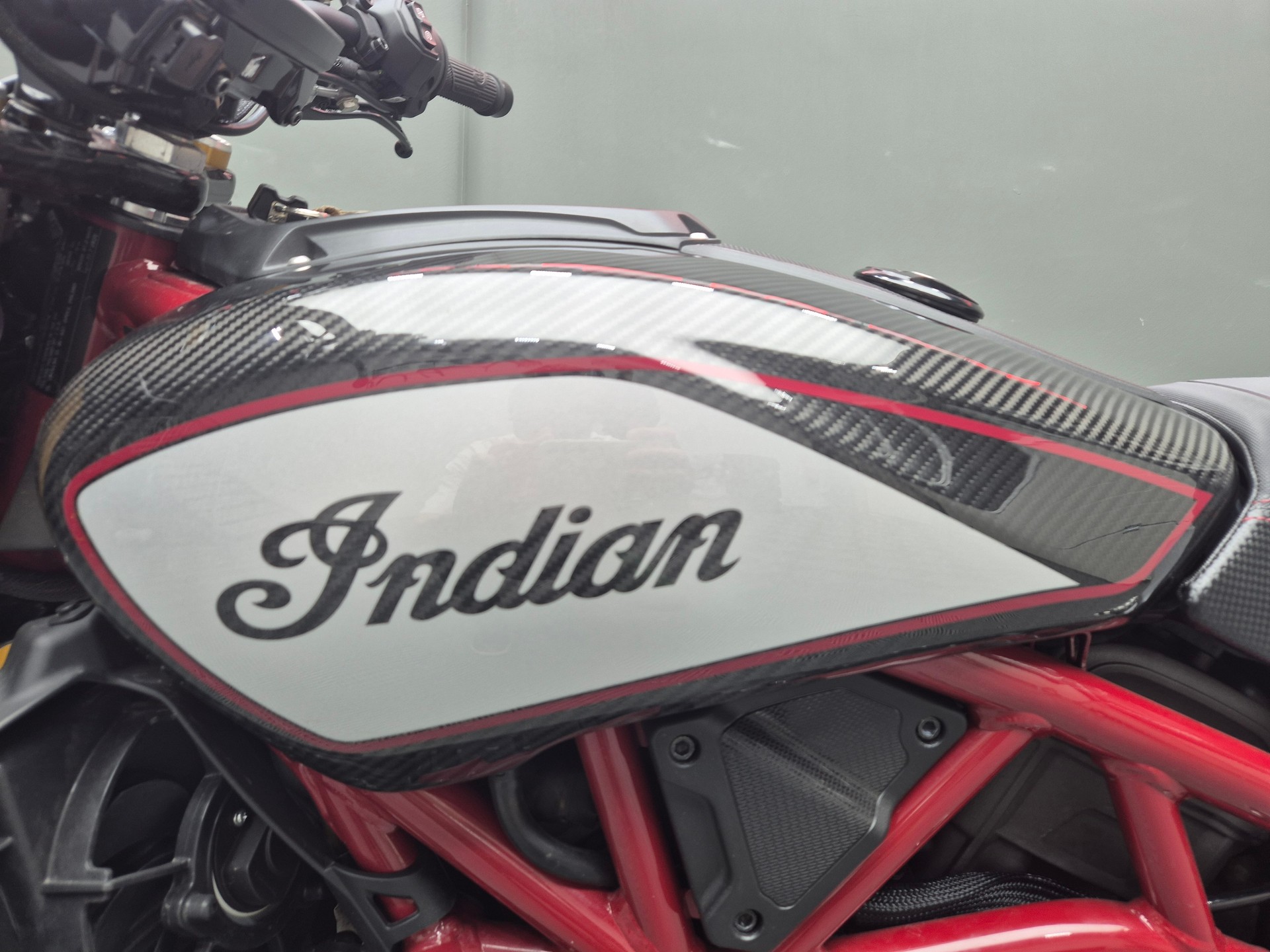 INDIAN FTR 1200 Z R Carbon - Limited Edition-image-5