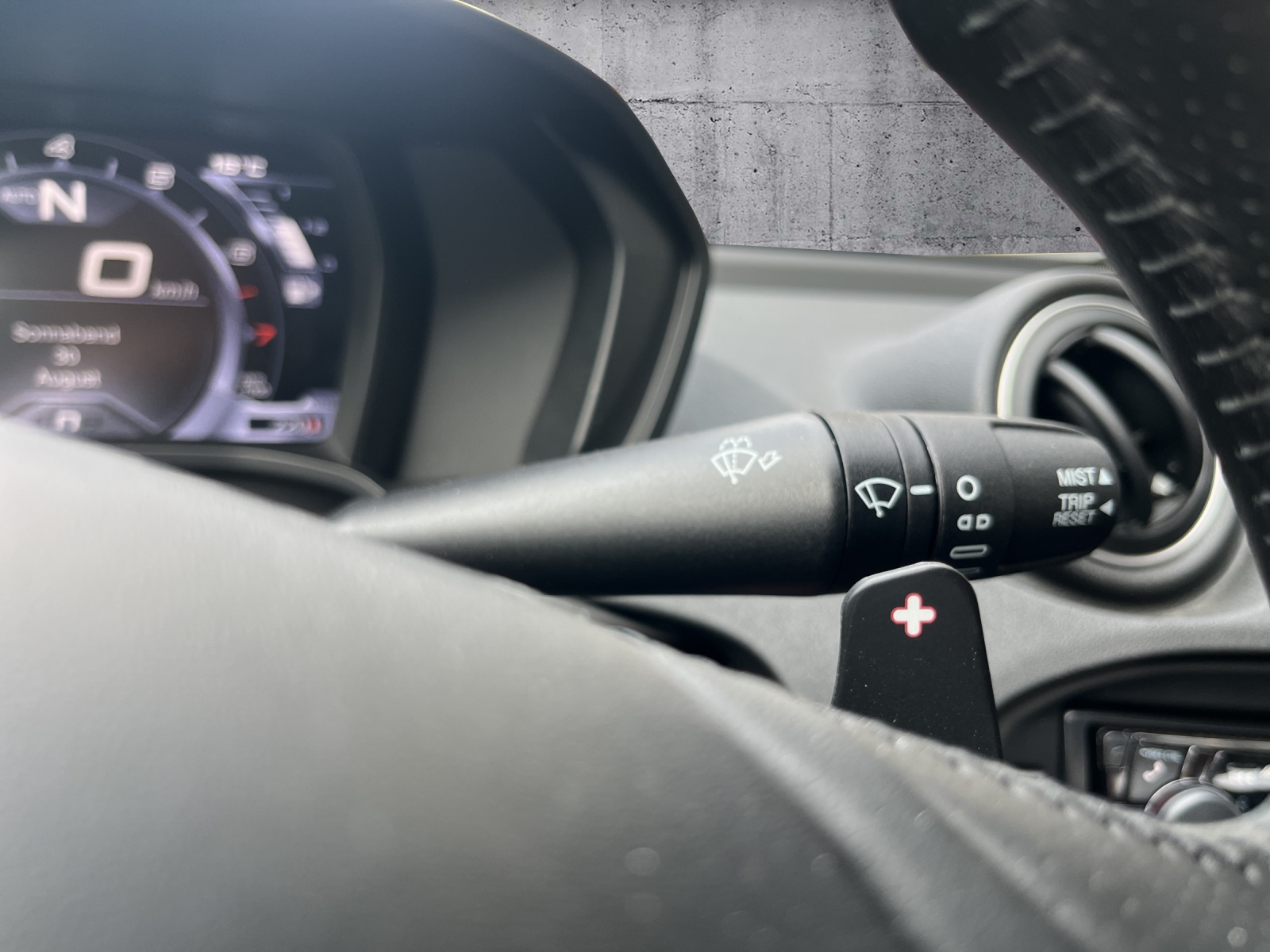 ALFA ROMEO 4C Spider 1750 TBi-image-12