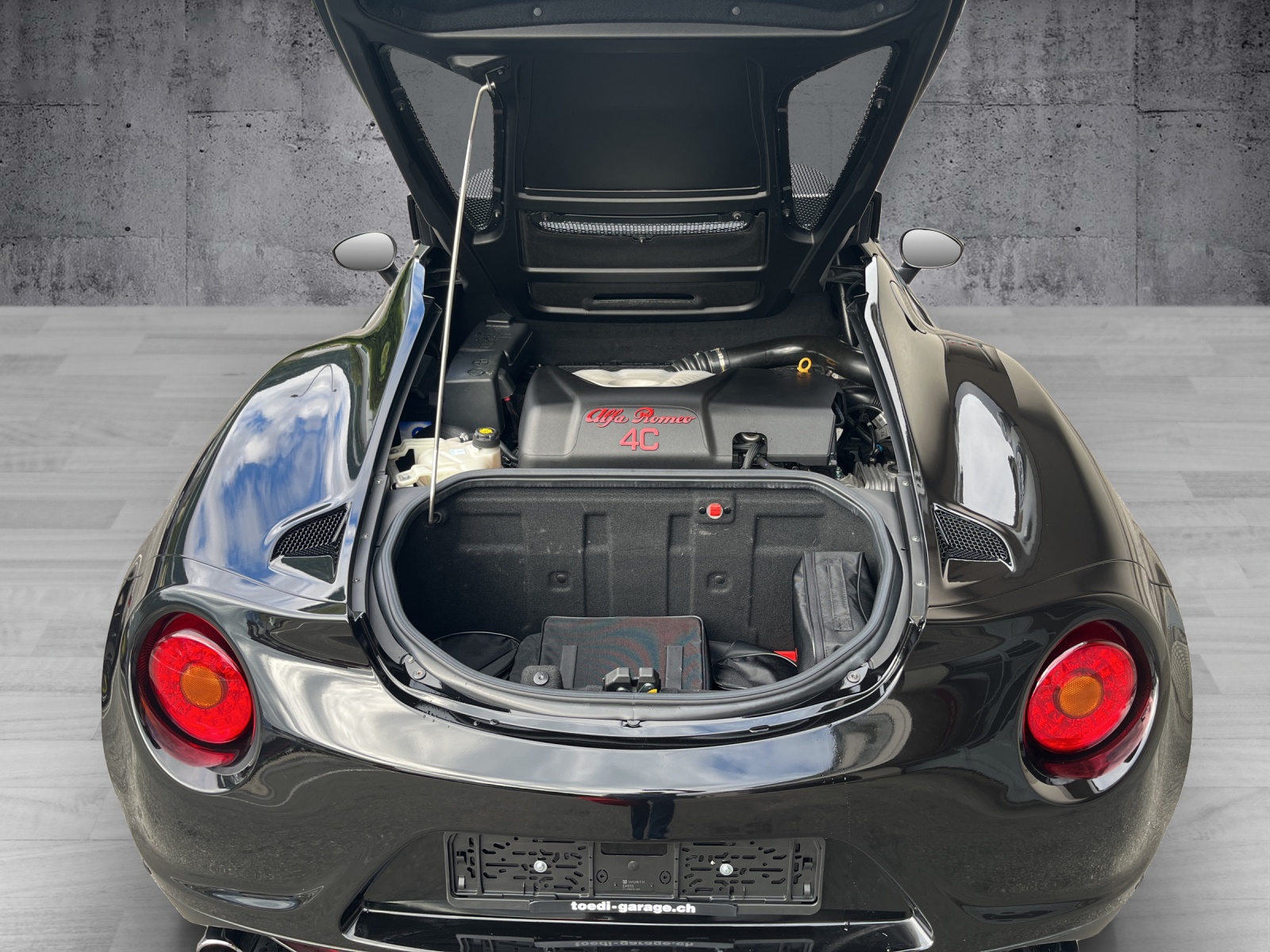 ALFA ROMEO 4C Spider 1750 TBi-image-13