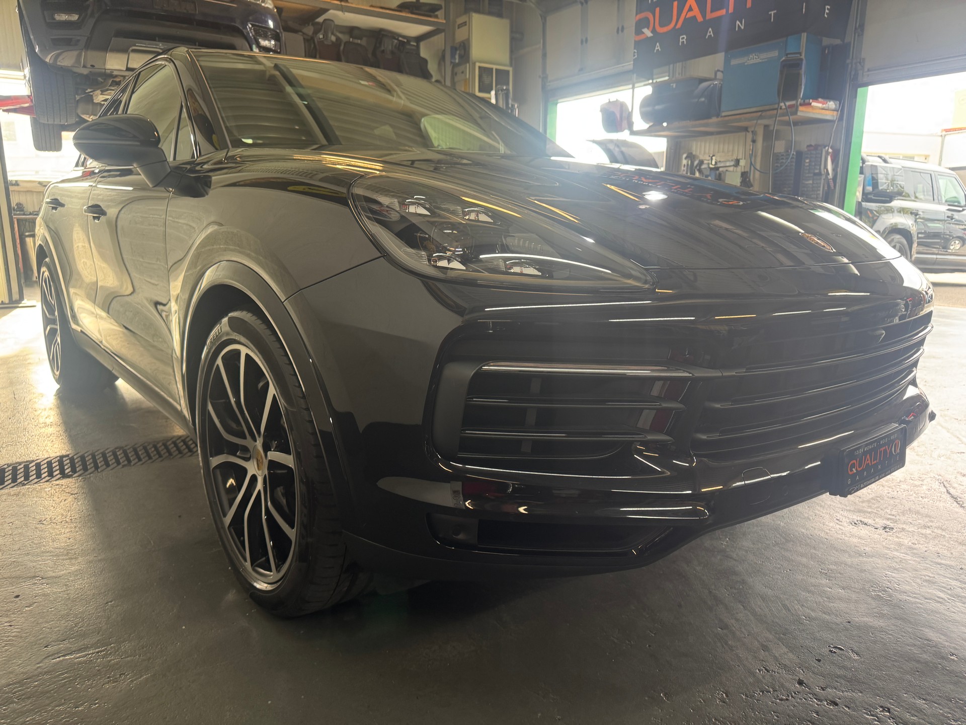 PORSCHE Cayenne S Coupé-image-3