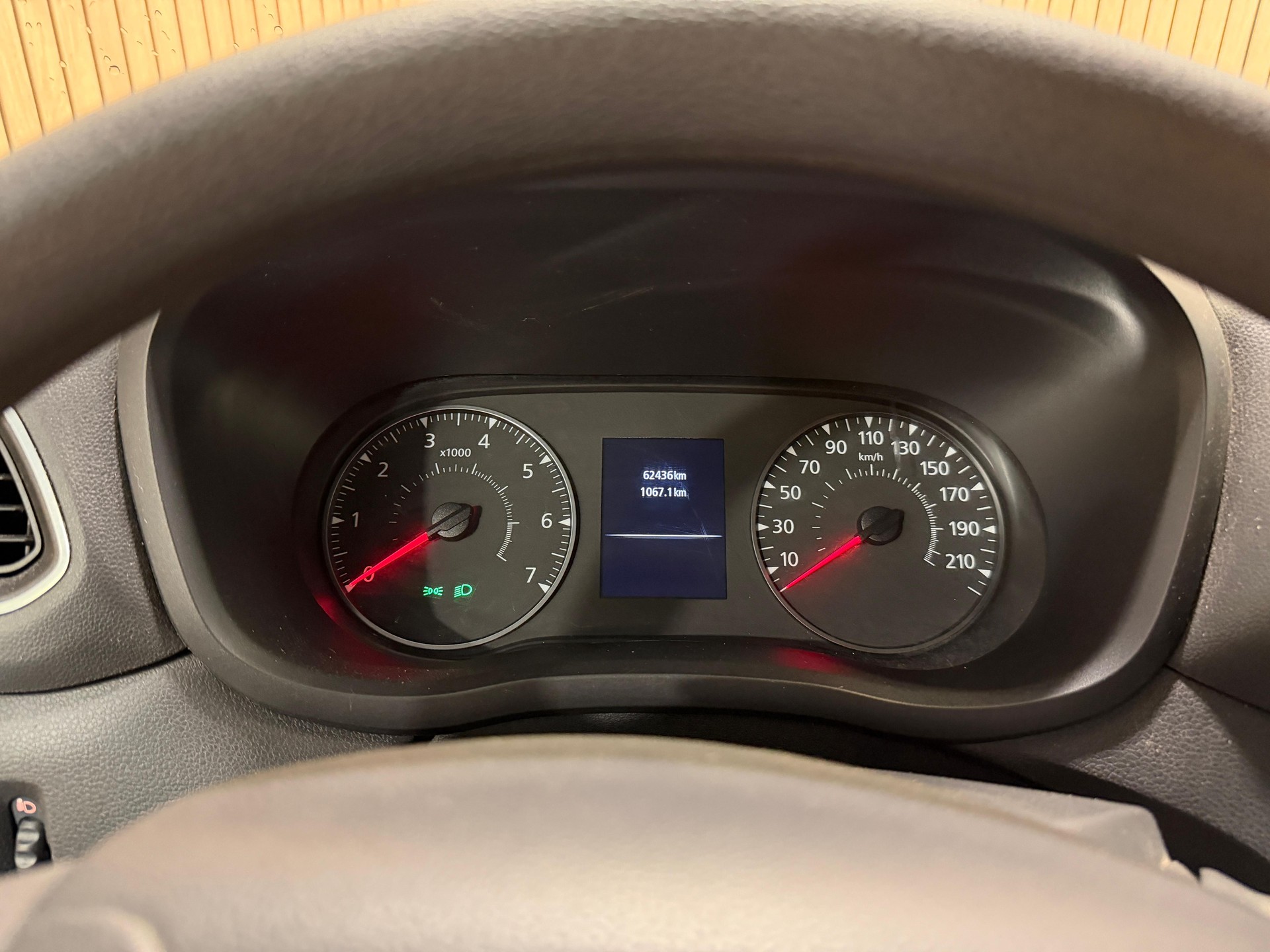 NISSAN Interstar dCi 110 3.5 L2H2 N-Connecta-image-11