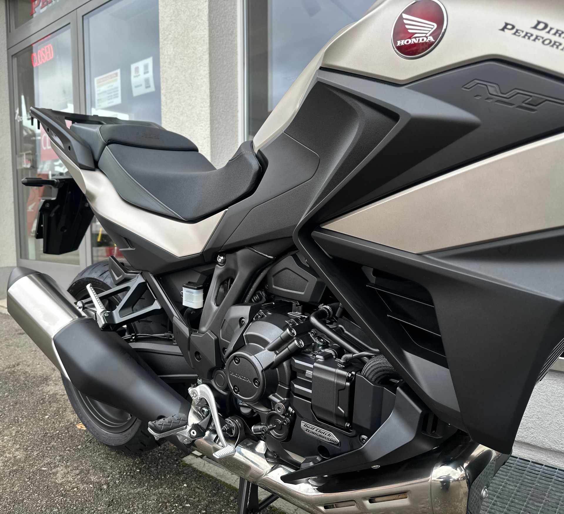HONDA NT 1100 DCT E.S. Modell 2026-image-5